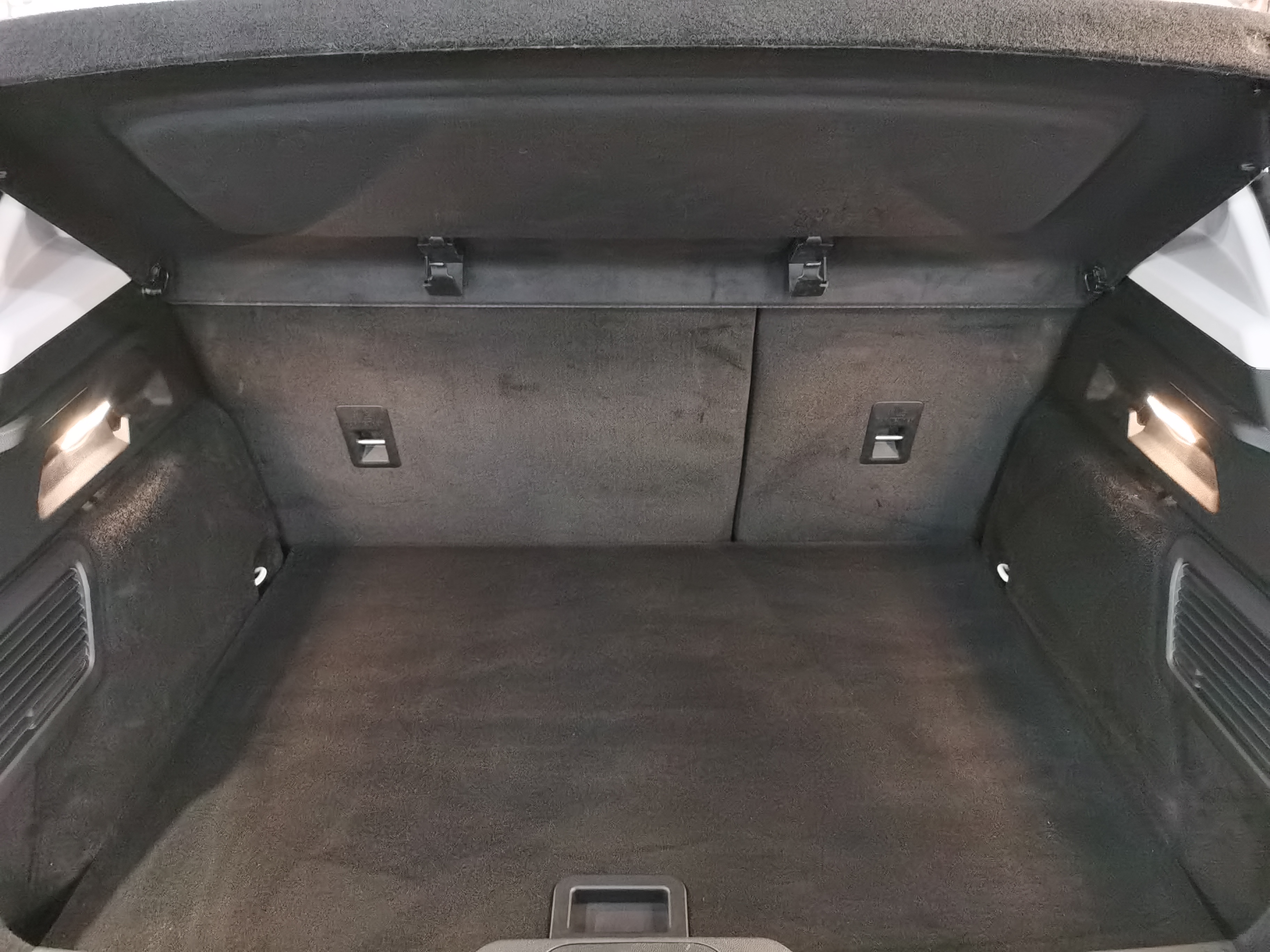 Ford Focus 2022 immagine di auto #16