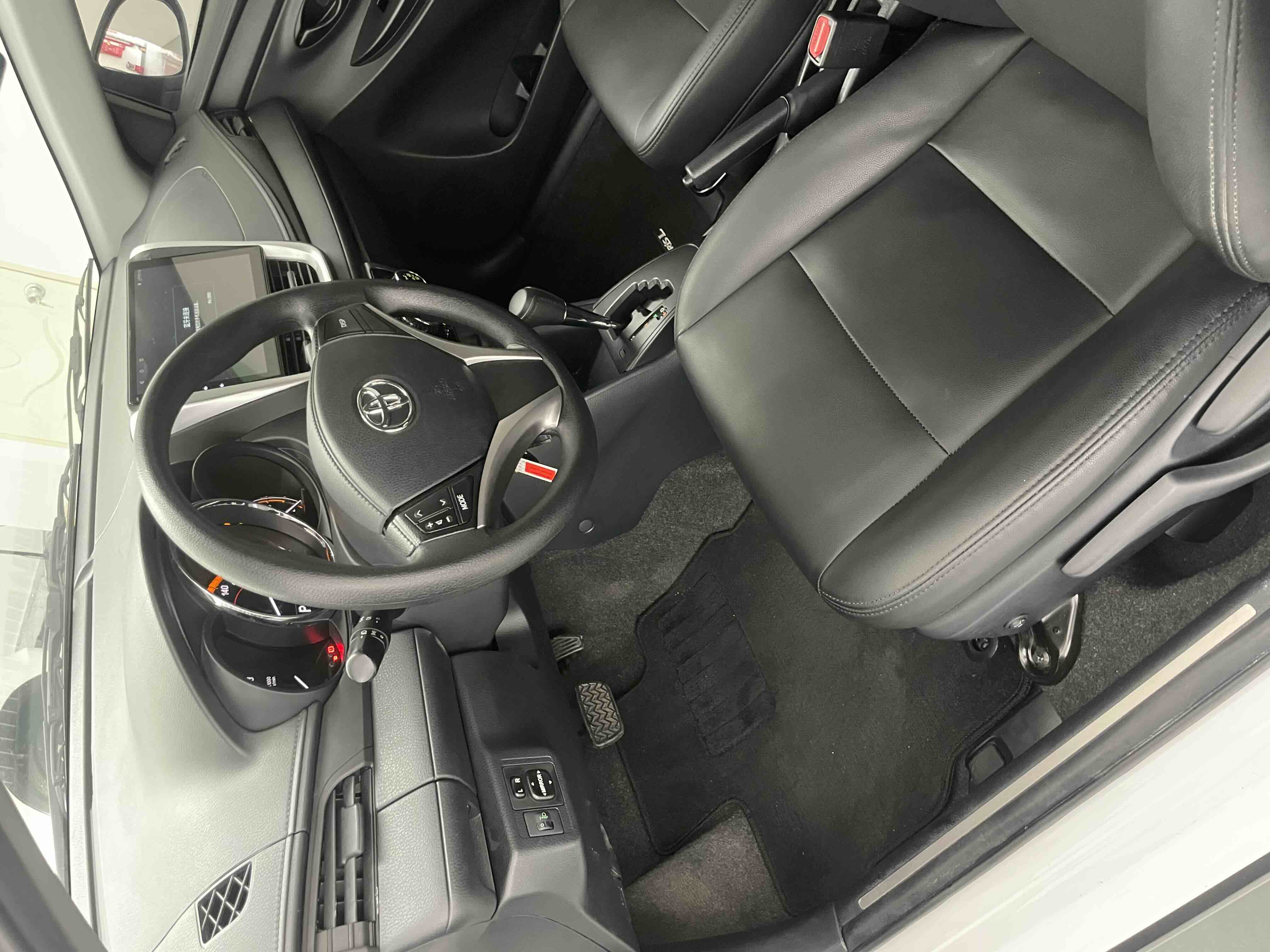 Yaris L Zhixuan 2022 car image #16