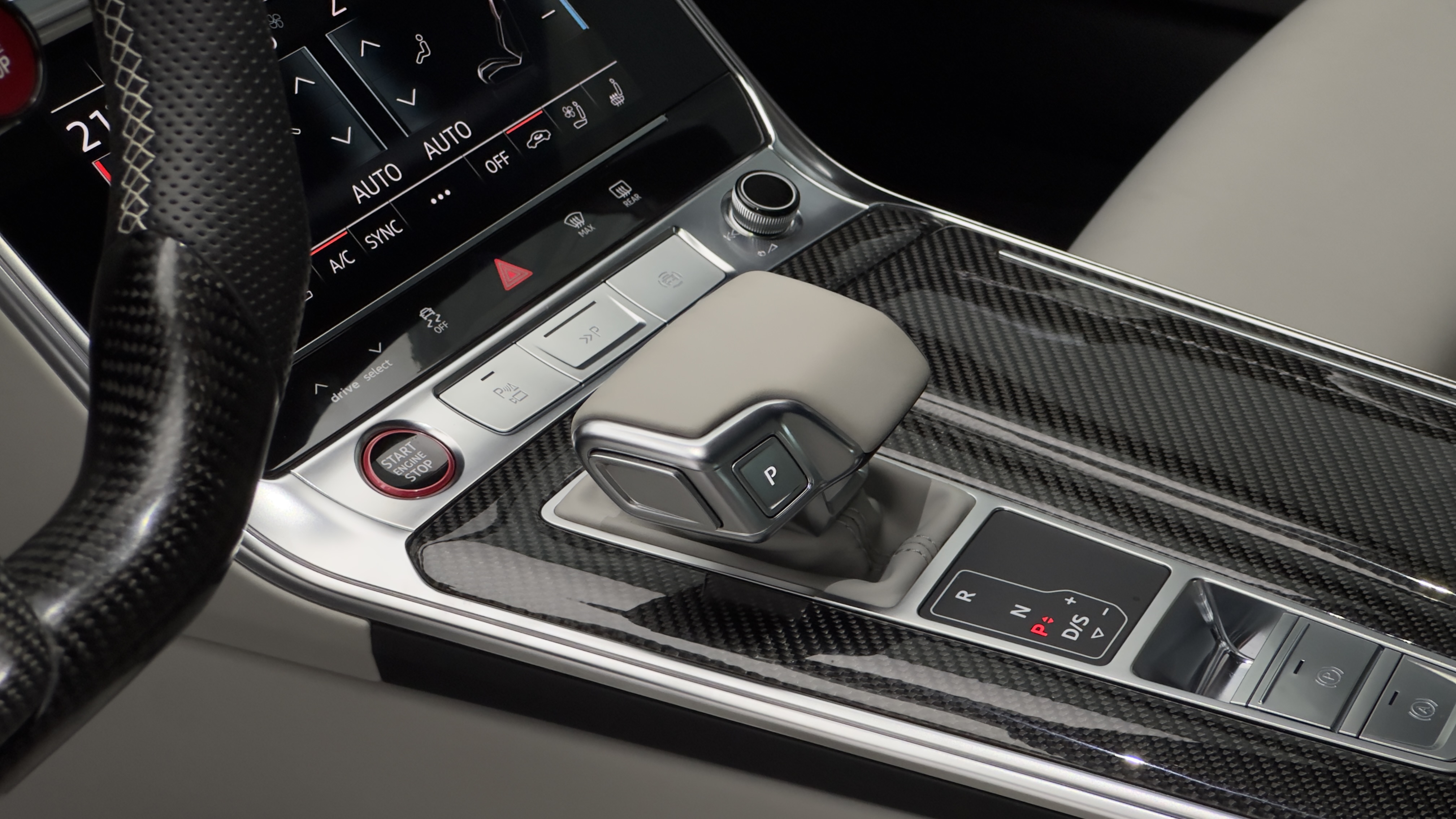 Audi RS 7 2021 car image #16