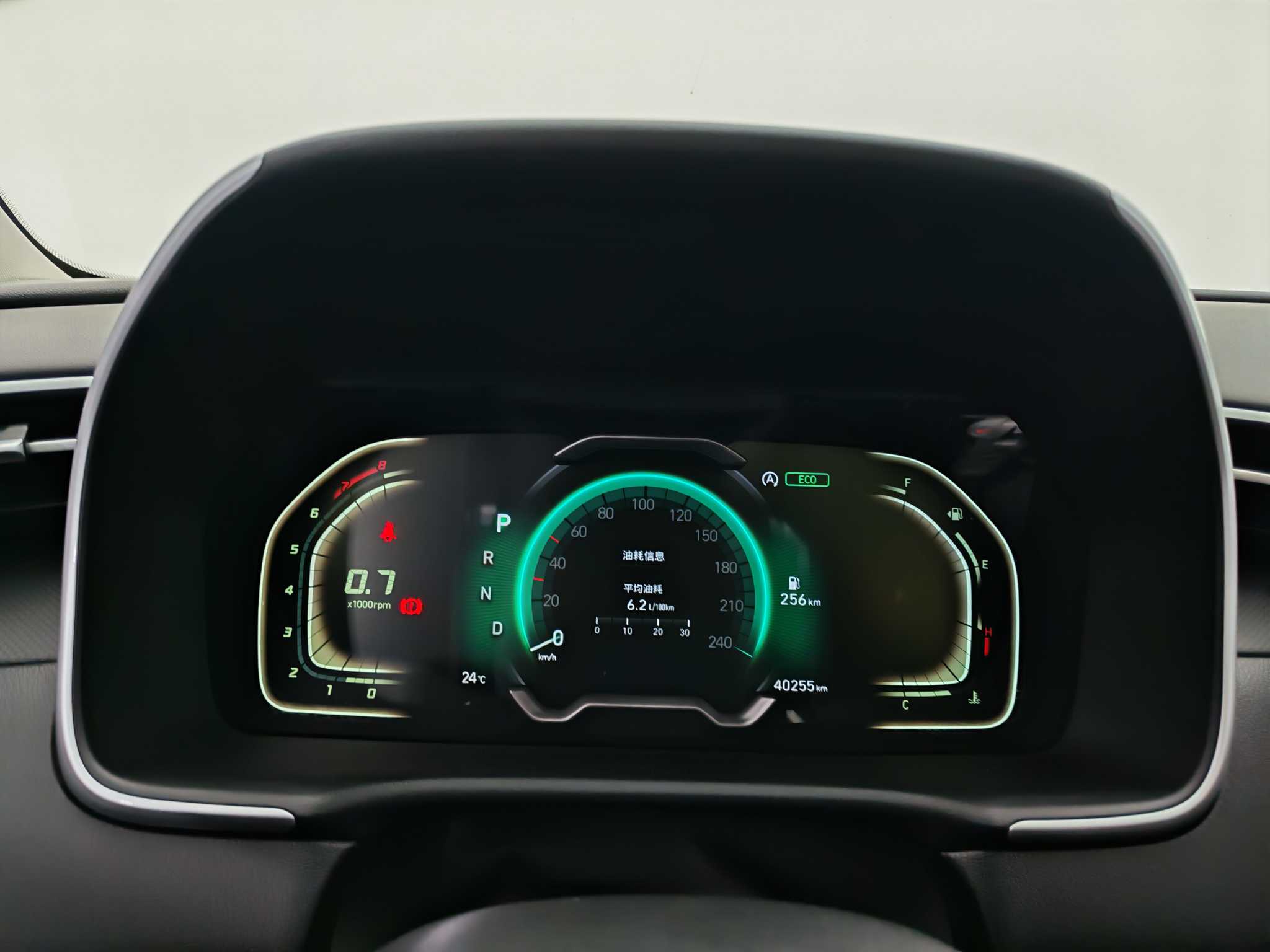 Hyundai Tucson 2022 immagine di auto #16