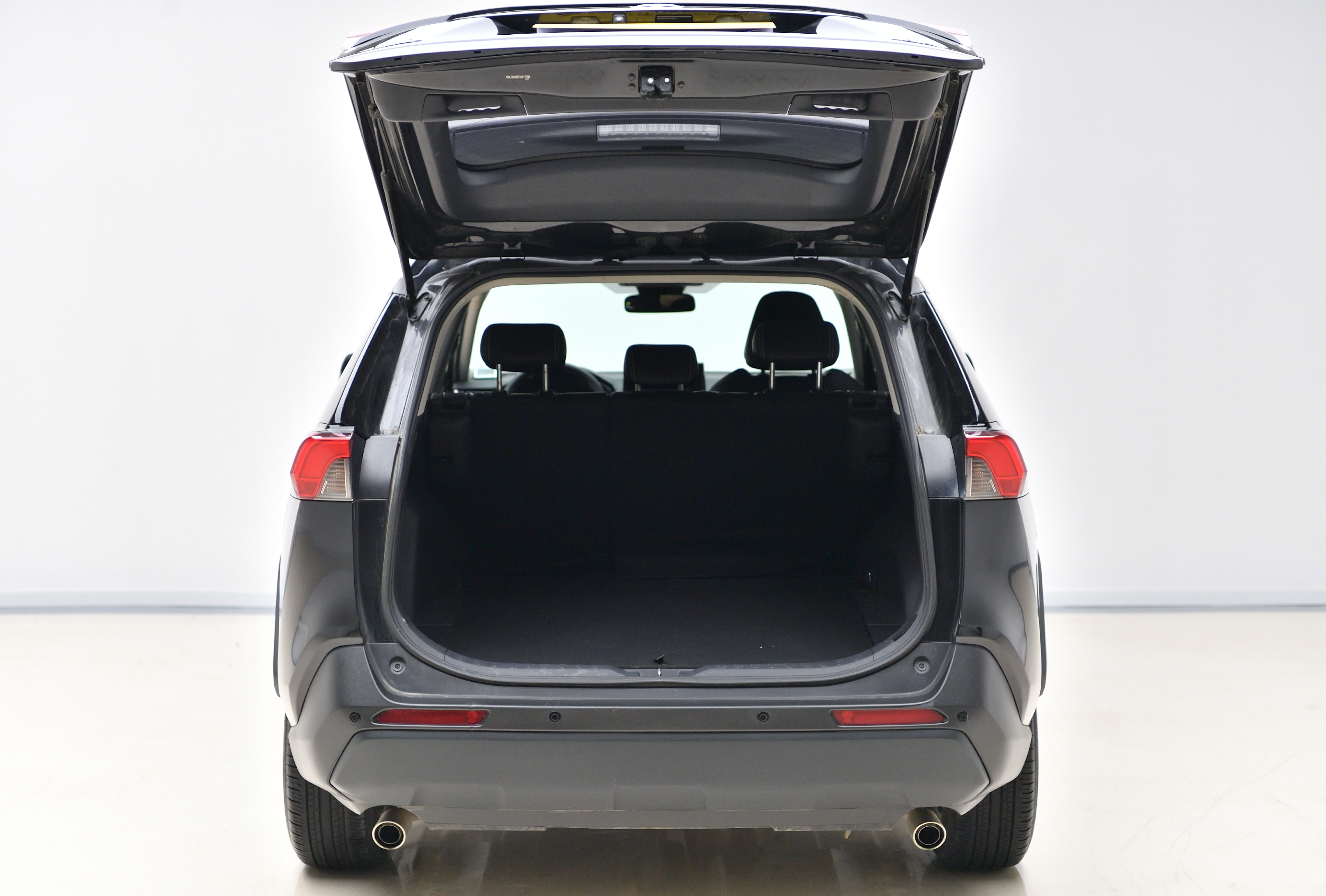 Toyota RAV4 2021 car image #16