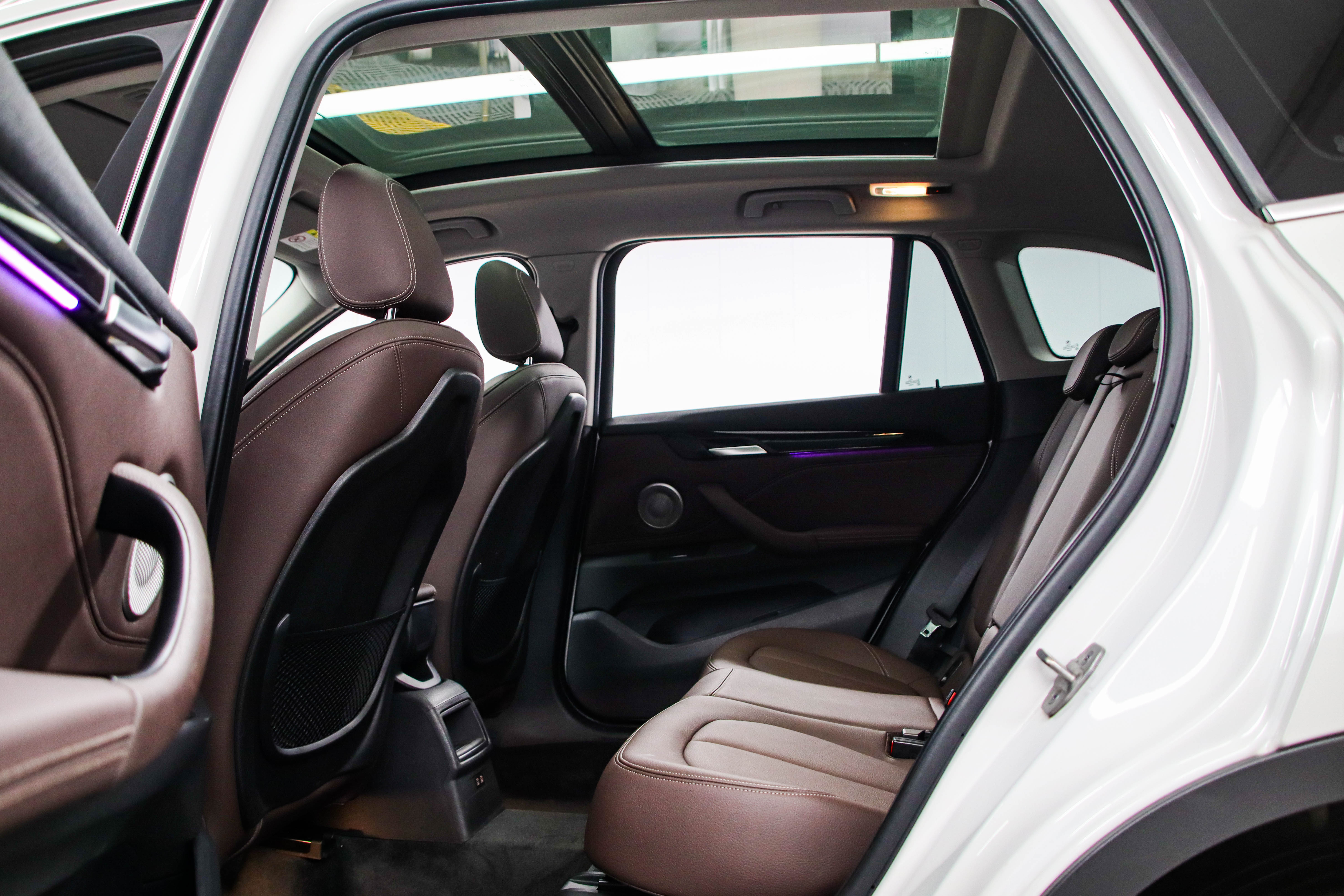 BMW X1 2022 car image #16