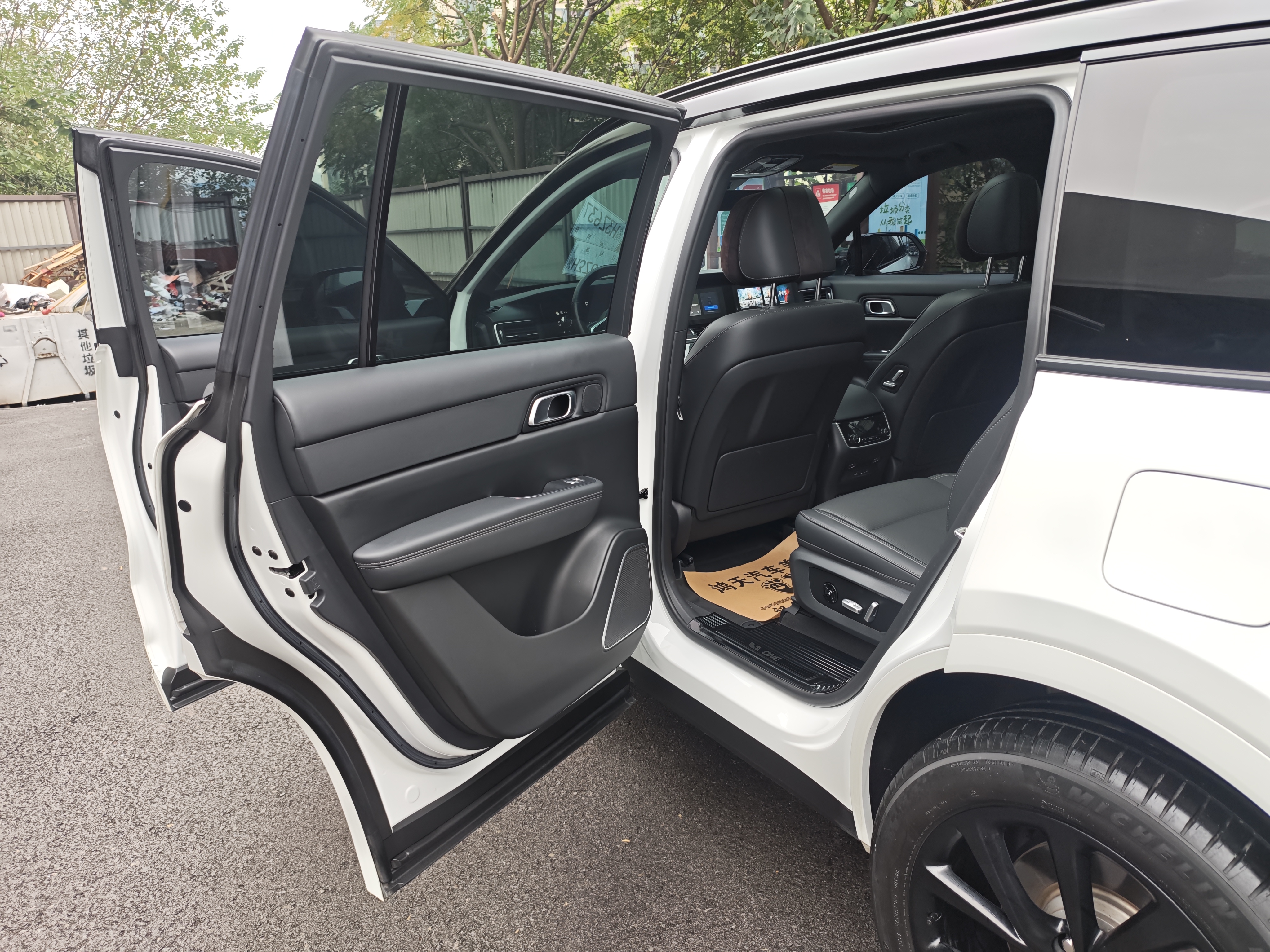 理想汽车 理想ONE 2022 汽车图片 #16