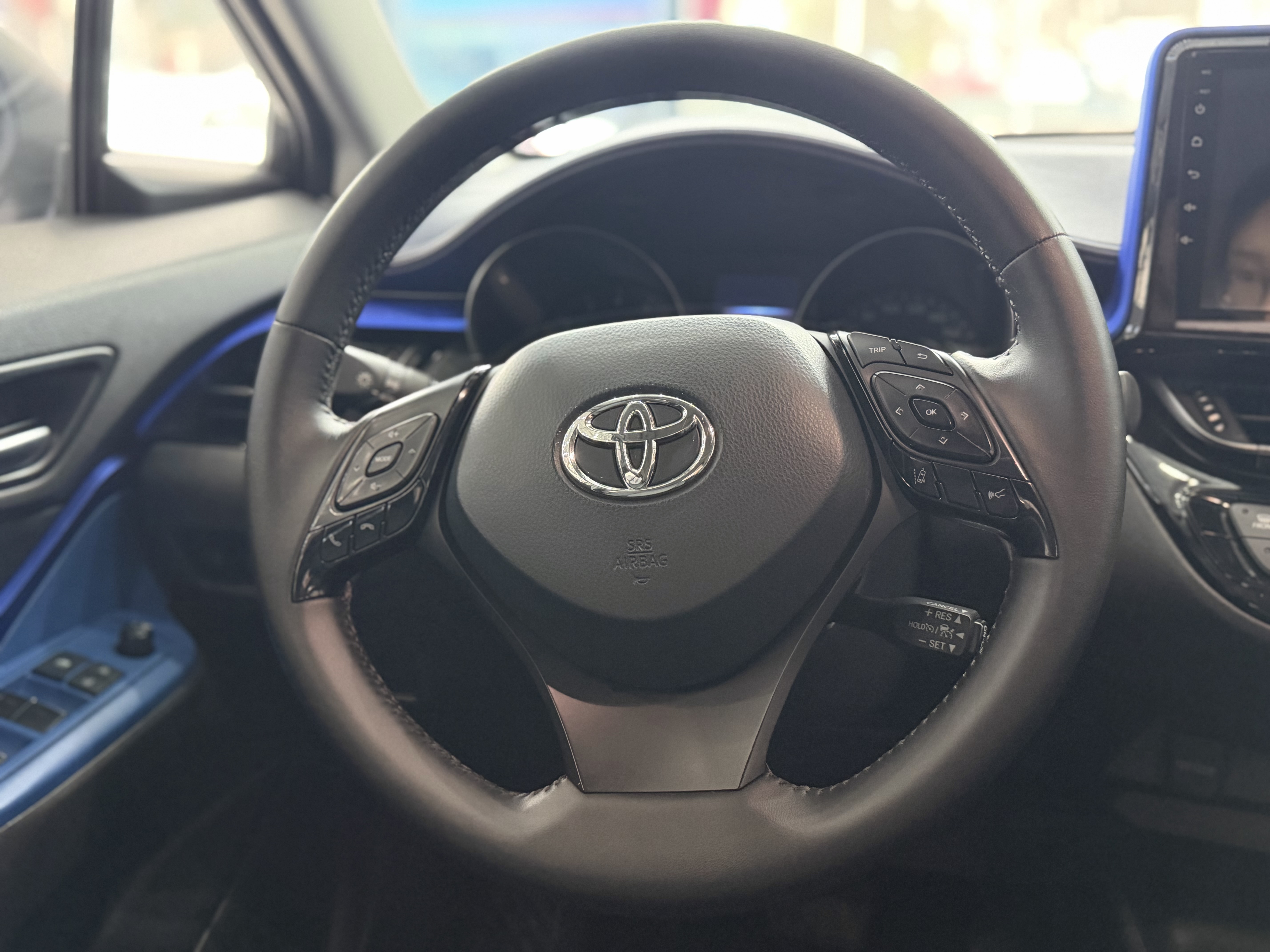 Toyota C-HR 2021 immagine di auto #16