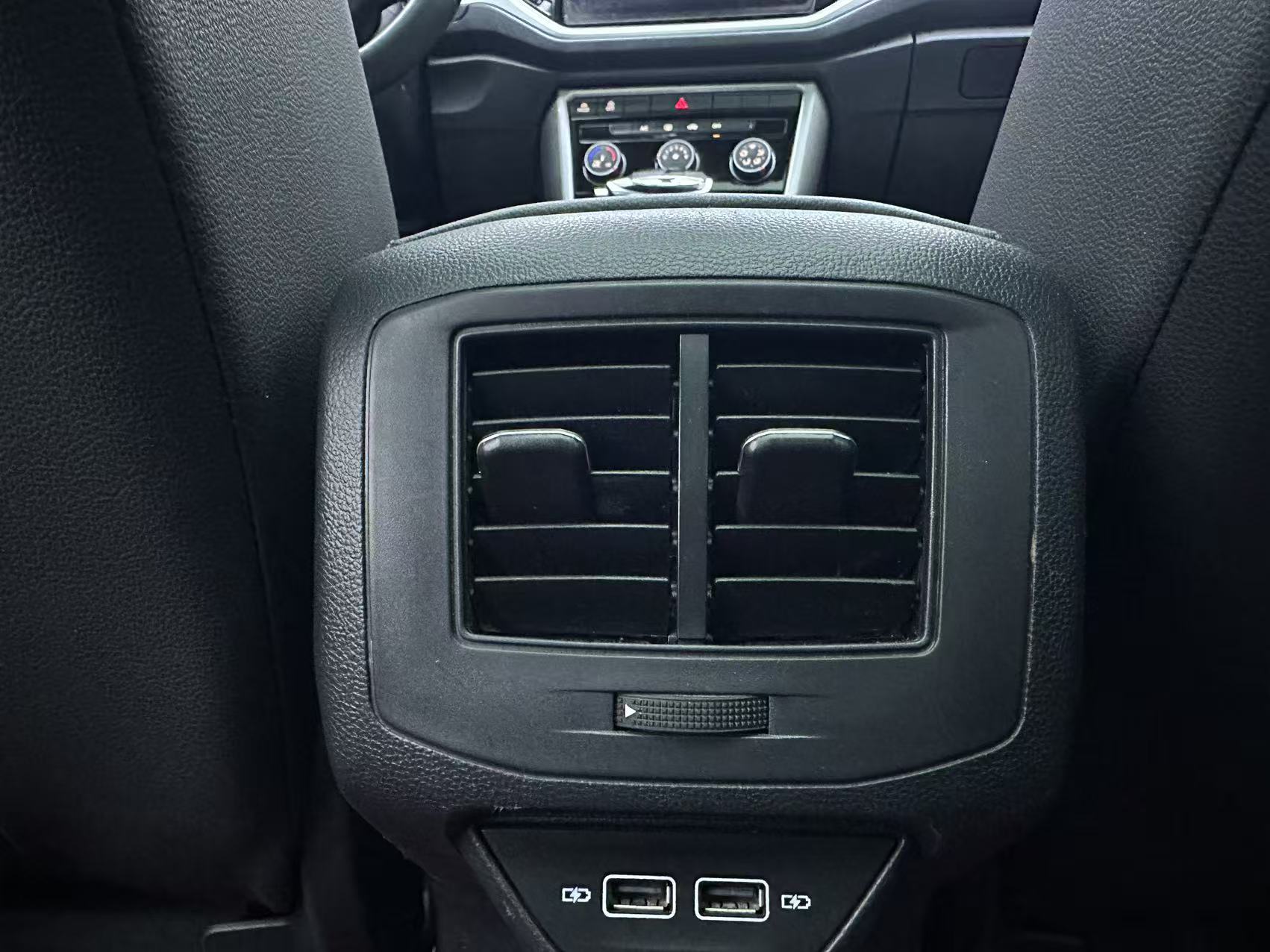 T-Roc 2022 #16 T-Roc 2022 car image #16