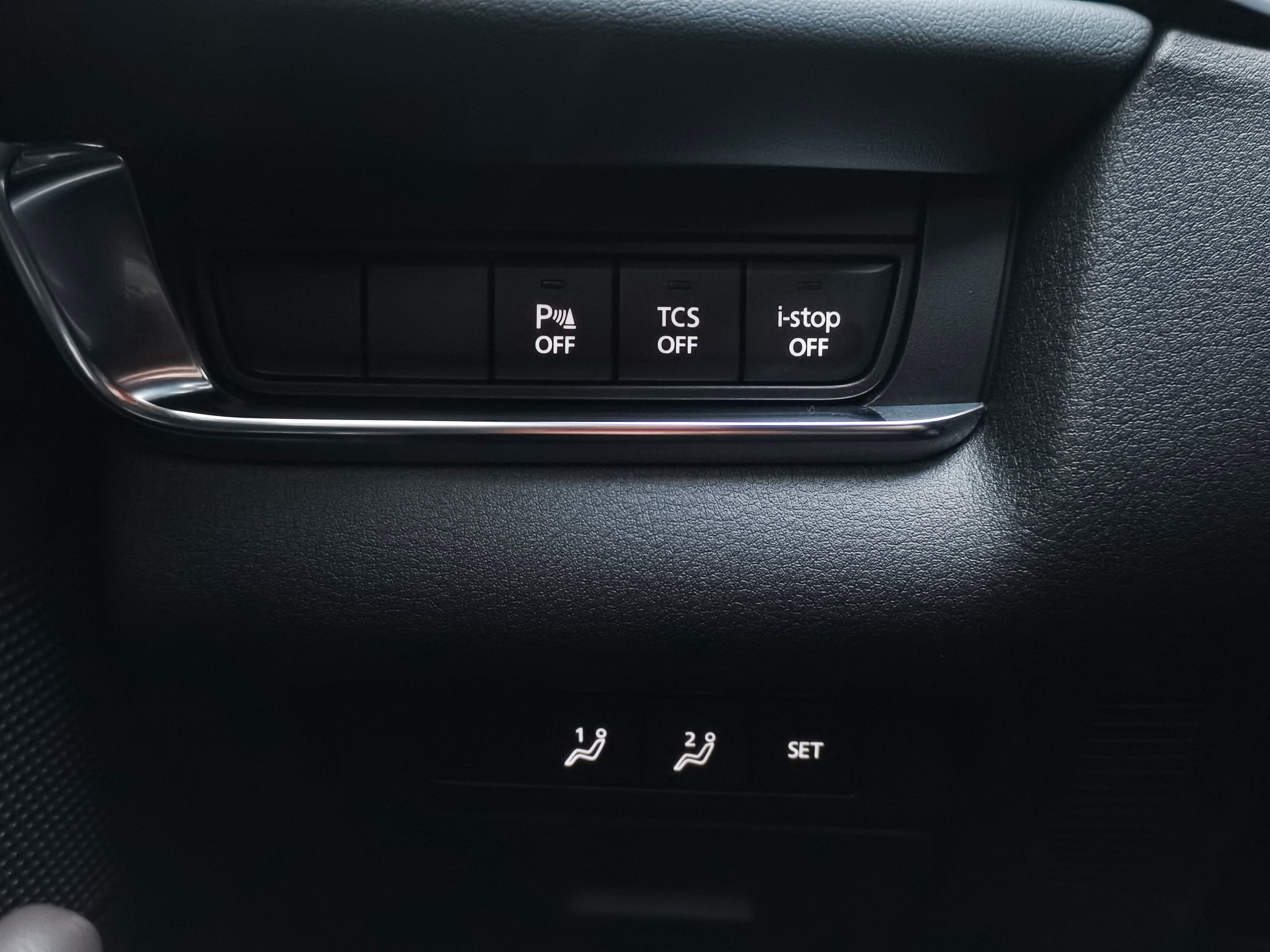 Mazda CX-30 2021 изображение автомобиля #16