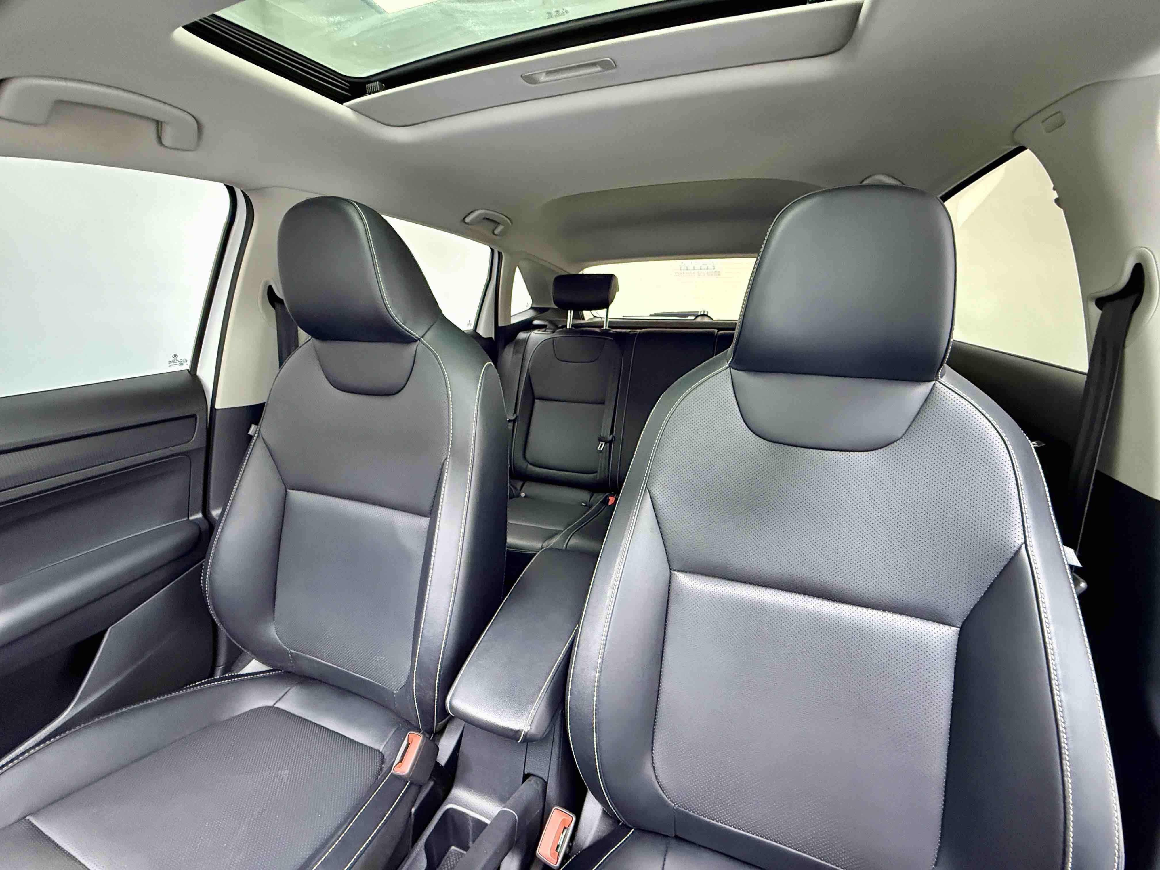 Skoda Kamiq 2021 صورة سيارة #16