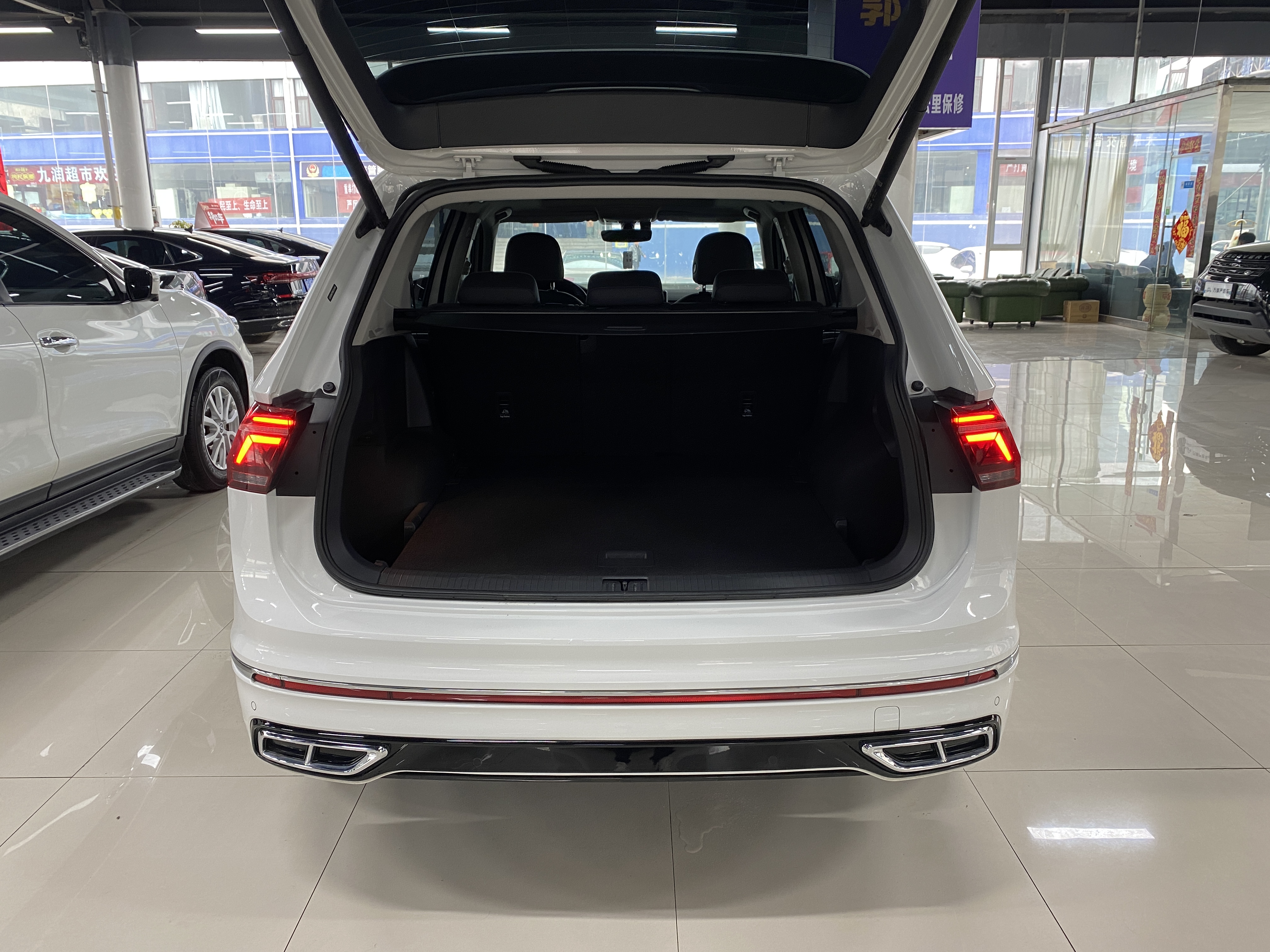 Volkswagen Tiguan L 2022 #16 Volkswagen Tiguan L 2022 car image #16