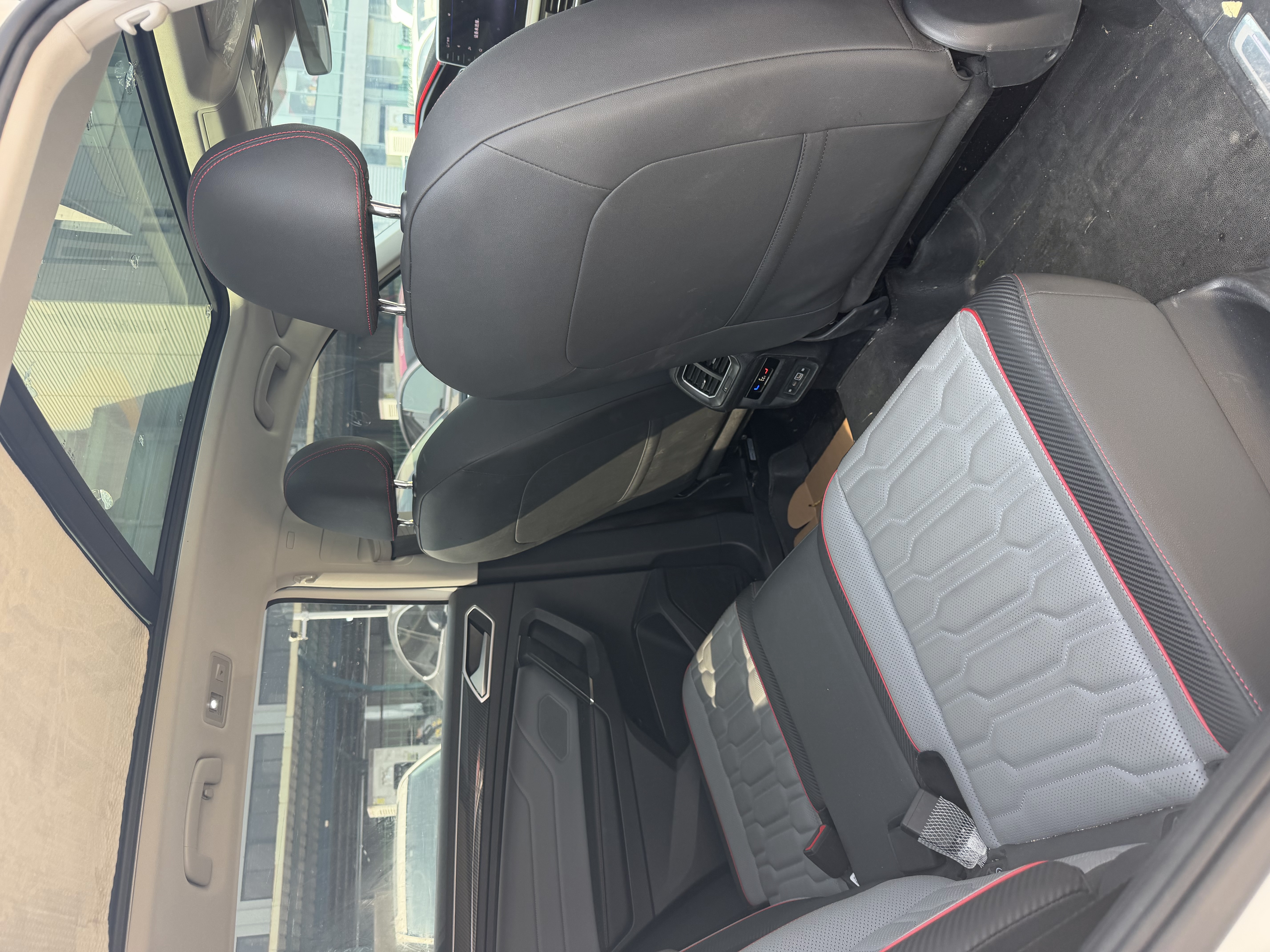 Volkswagen Tiguan L New Energy 2022 imagen de coche #16