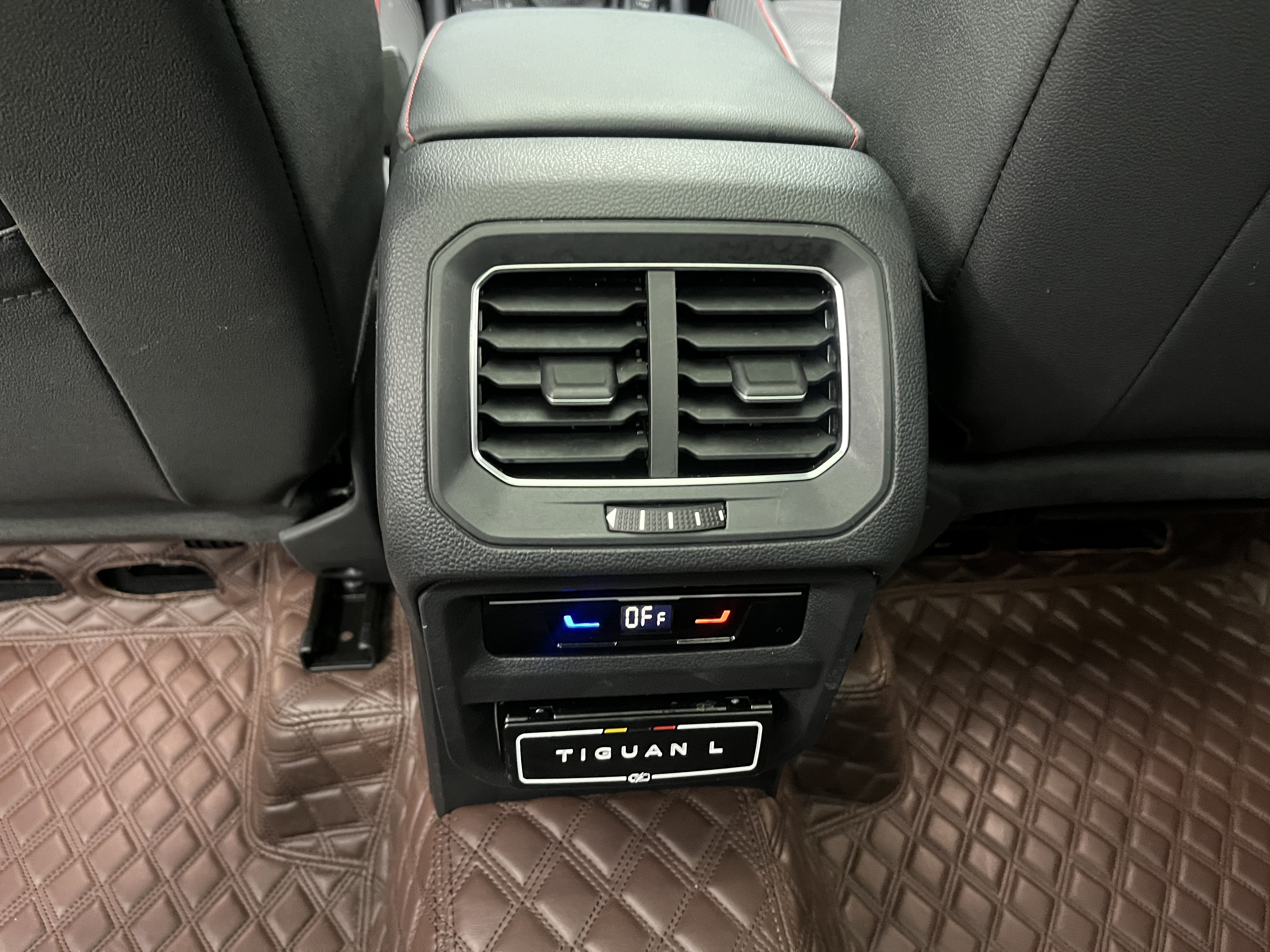 Volkswagen Tiguan L New Energy 2022 car image #16