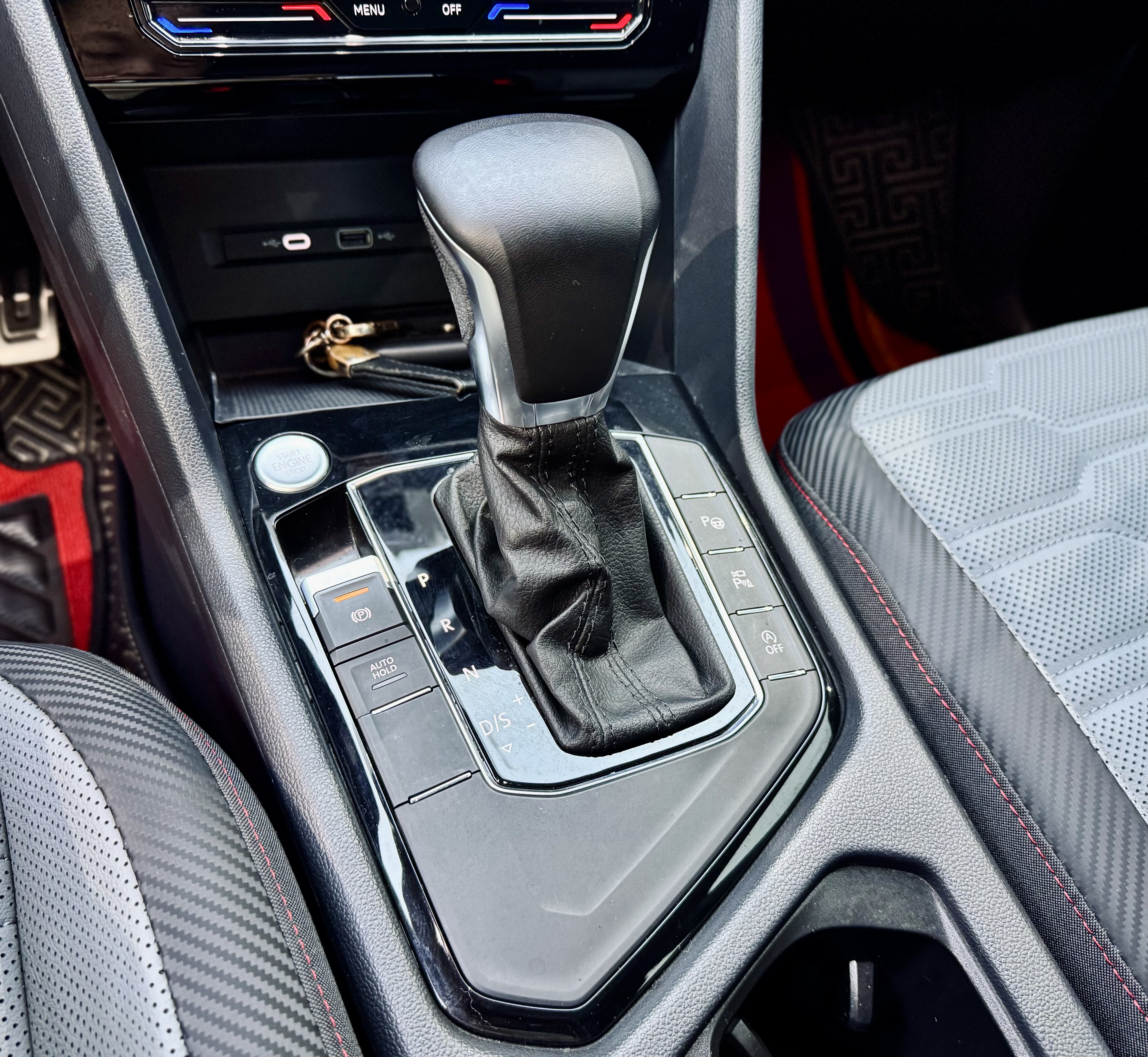 Volkswagen Tiguan X 2023 car image #16