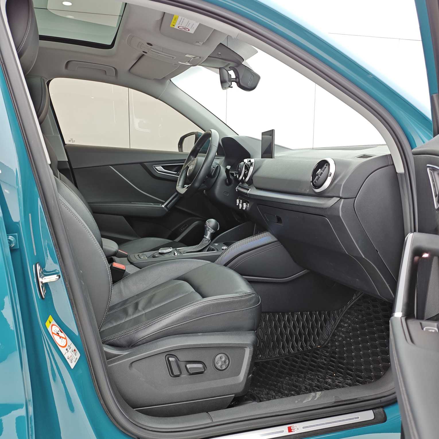 Q2L 2021 #16 Q2L 2021 car image #16