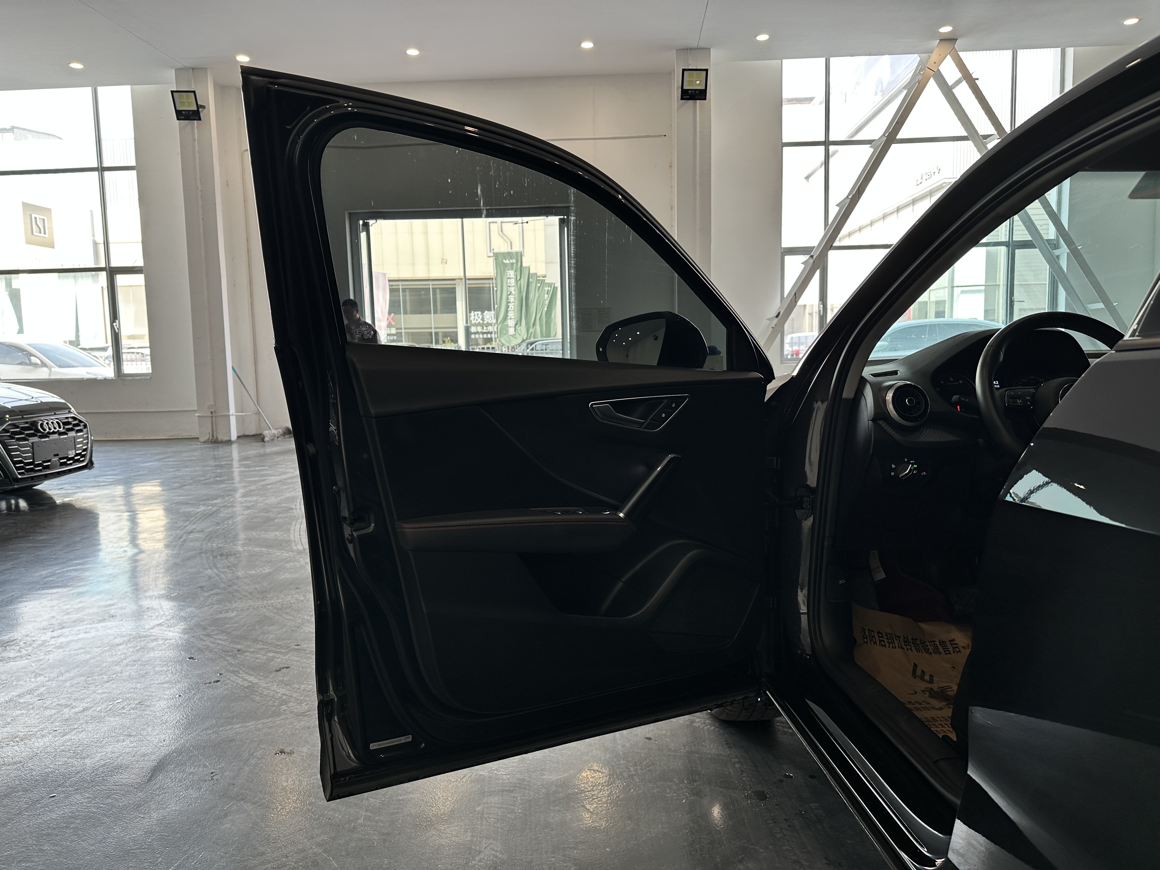 Q2L 2023 #16 Q2L 2023 car image #16