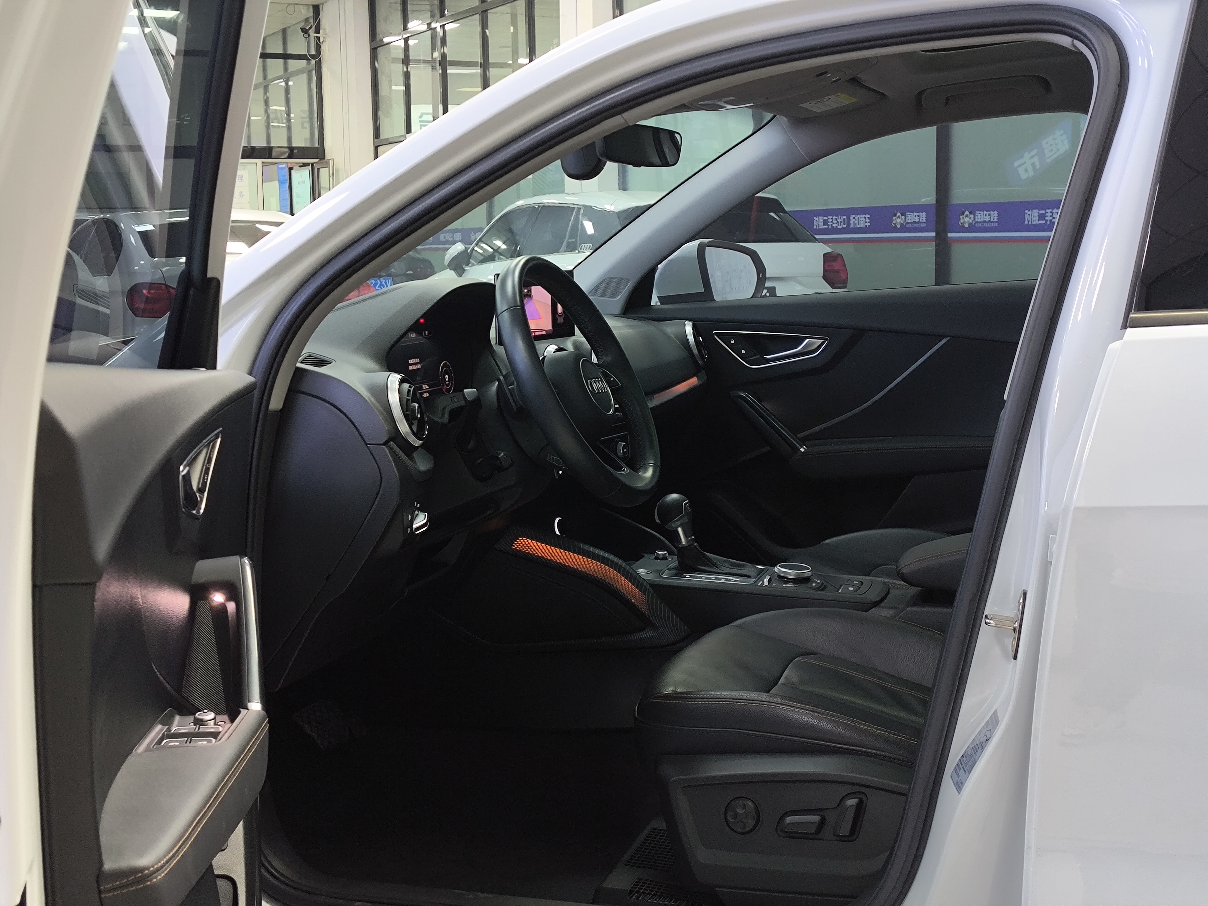 Audi Q2L 2022 immagine di auto #16