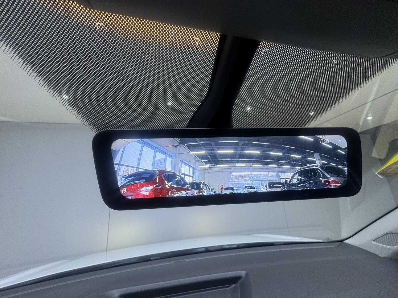 Volkswagen T-Cross 2023 #16 Volkswagen T-Cross 2023 car image #16