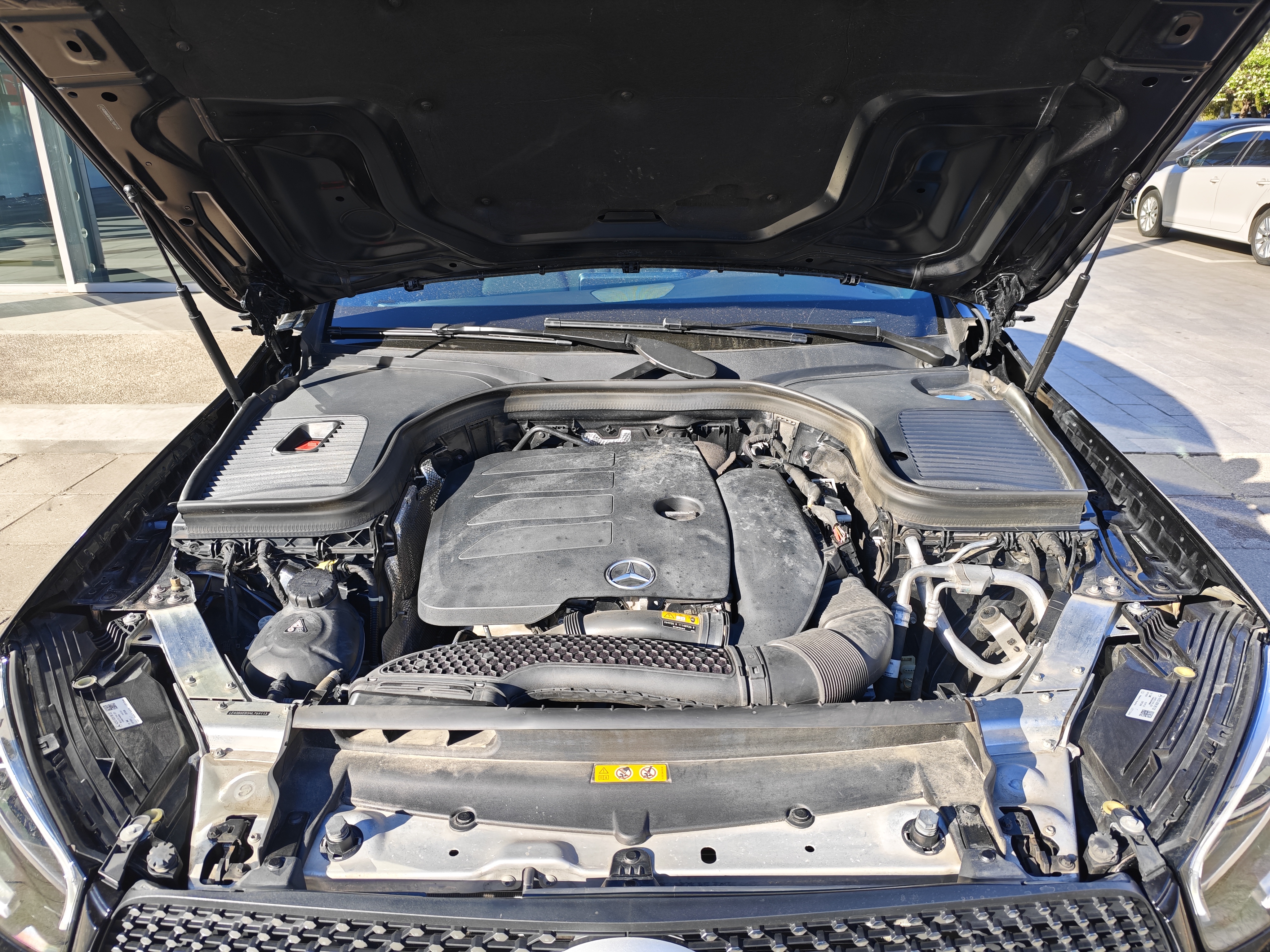 Mercedes-Benz GLC Class 2022 car image #16