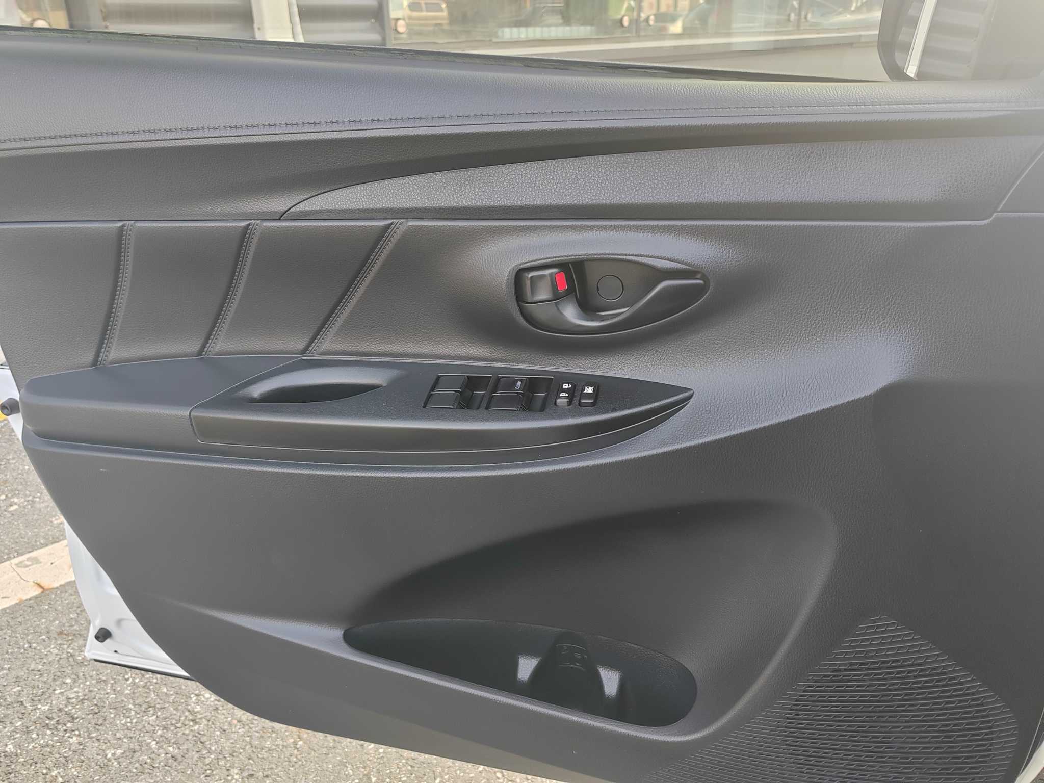 Yaris L Zhixuan 2022 #16 Yaris L Zhixuan 2022 car image #16
