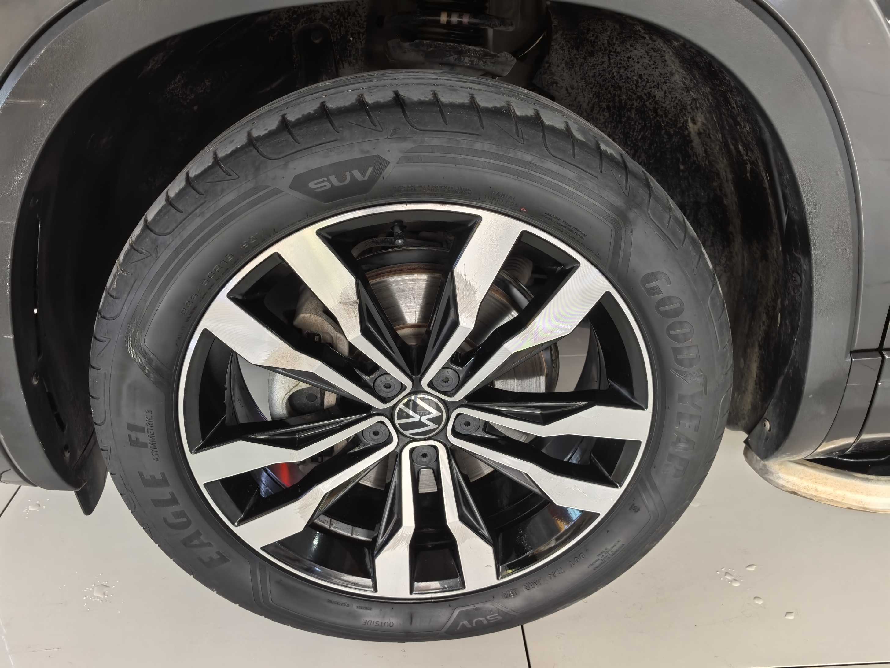 Volkswagen Tayron 2022 car image #16