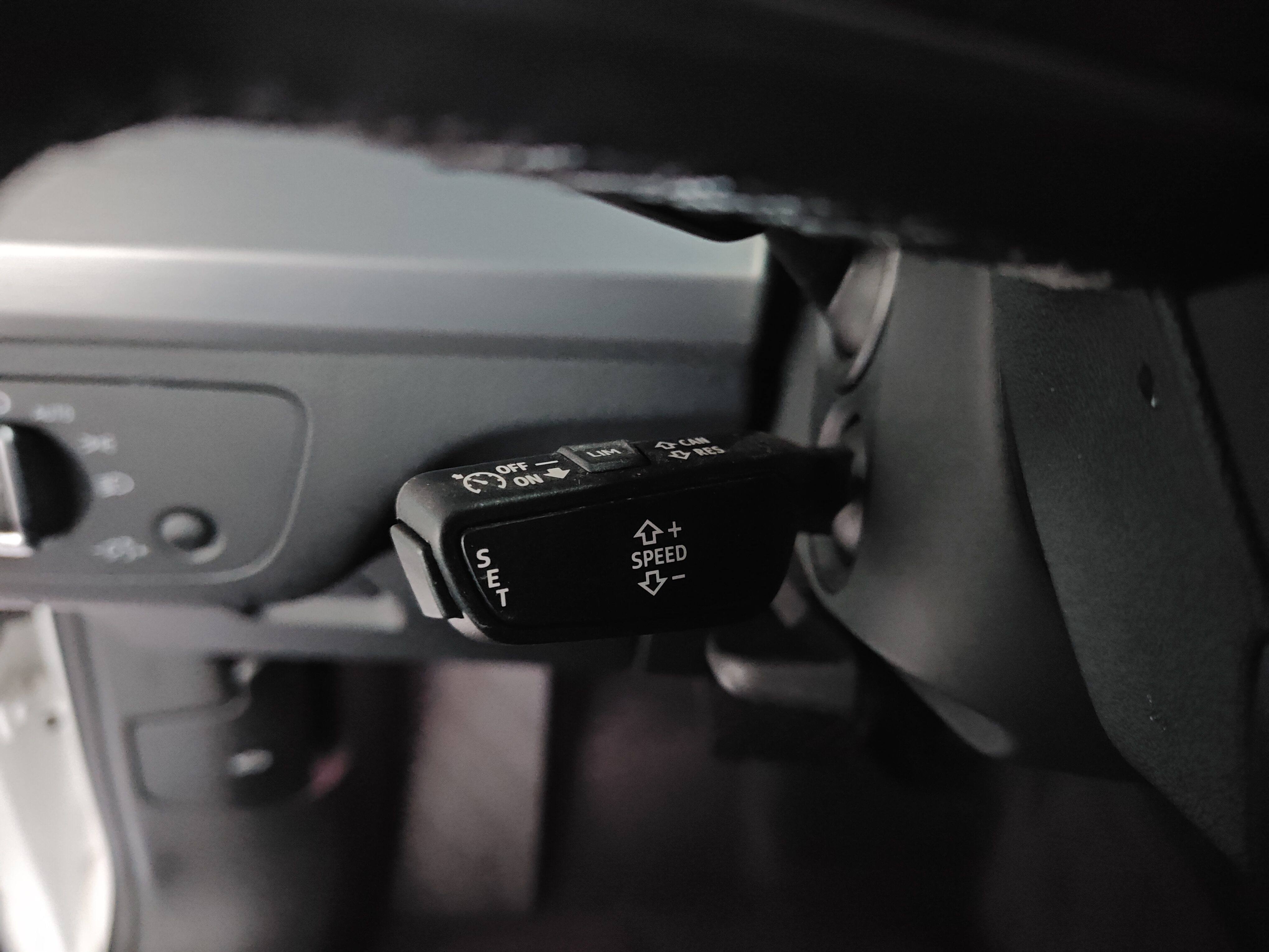 Audi Q5L Sportback 2022 car image #16