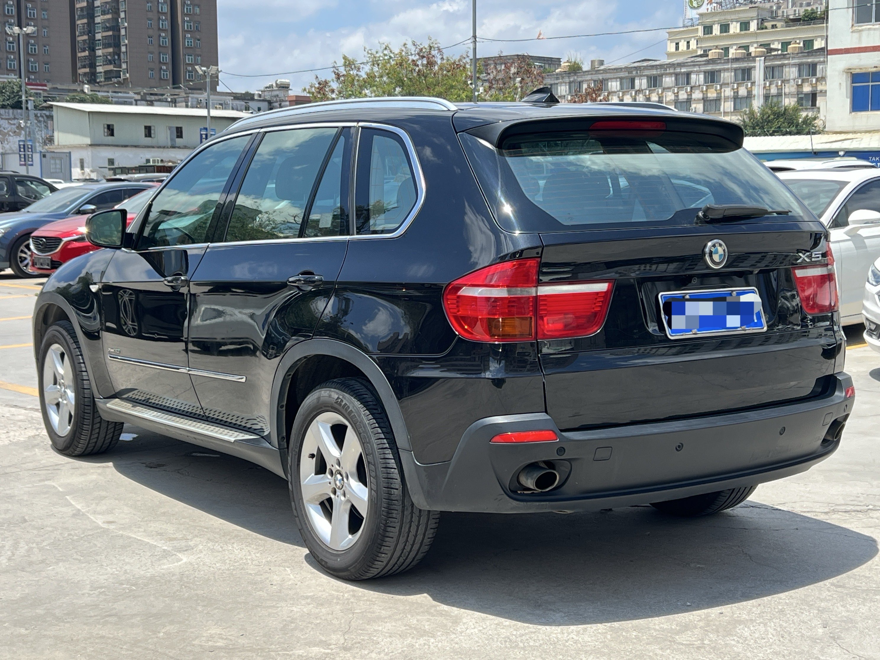 BMW X5 2009 car image #16