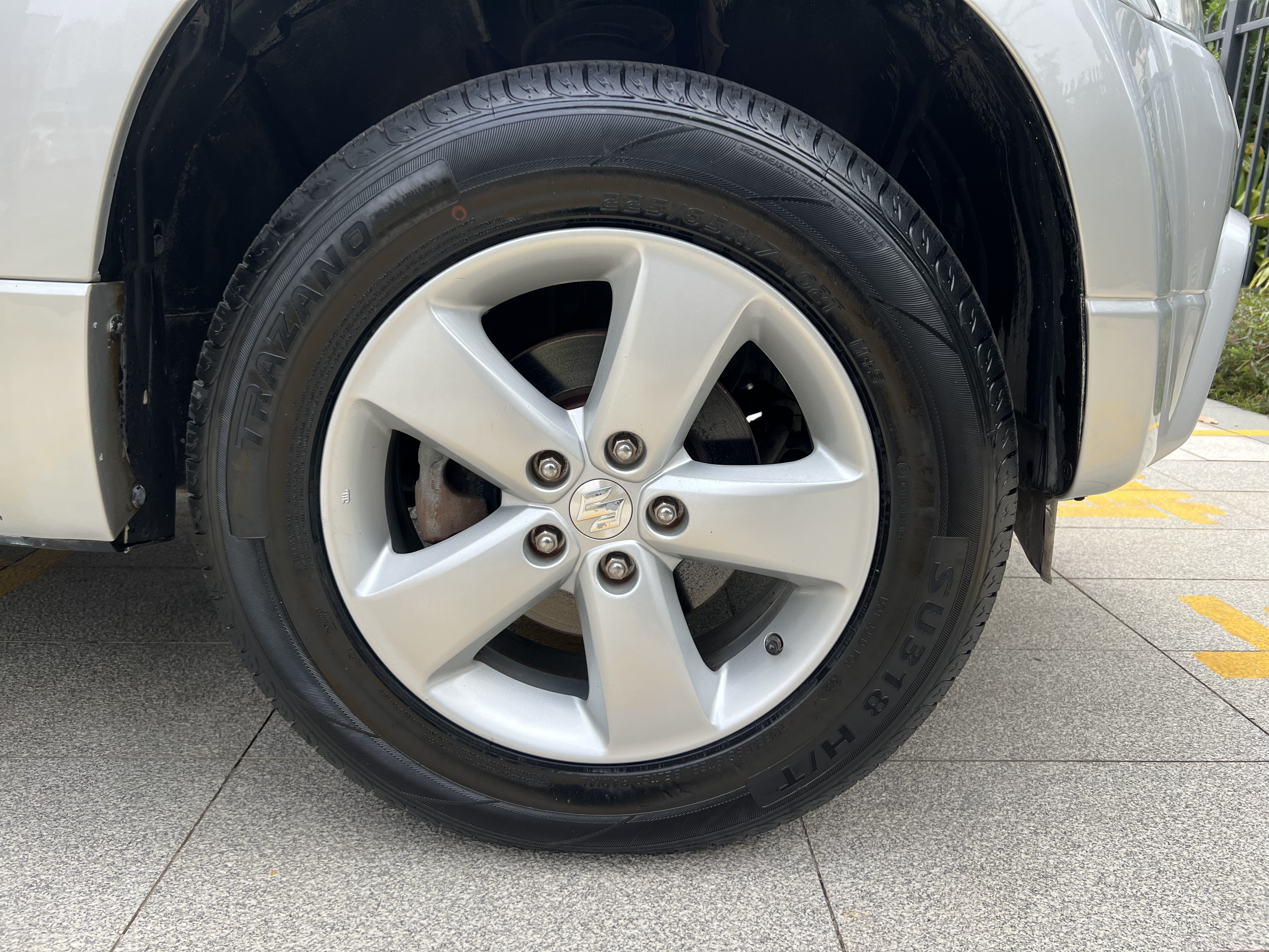 铃木 超级维特拉 2009 汽车图片 #16