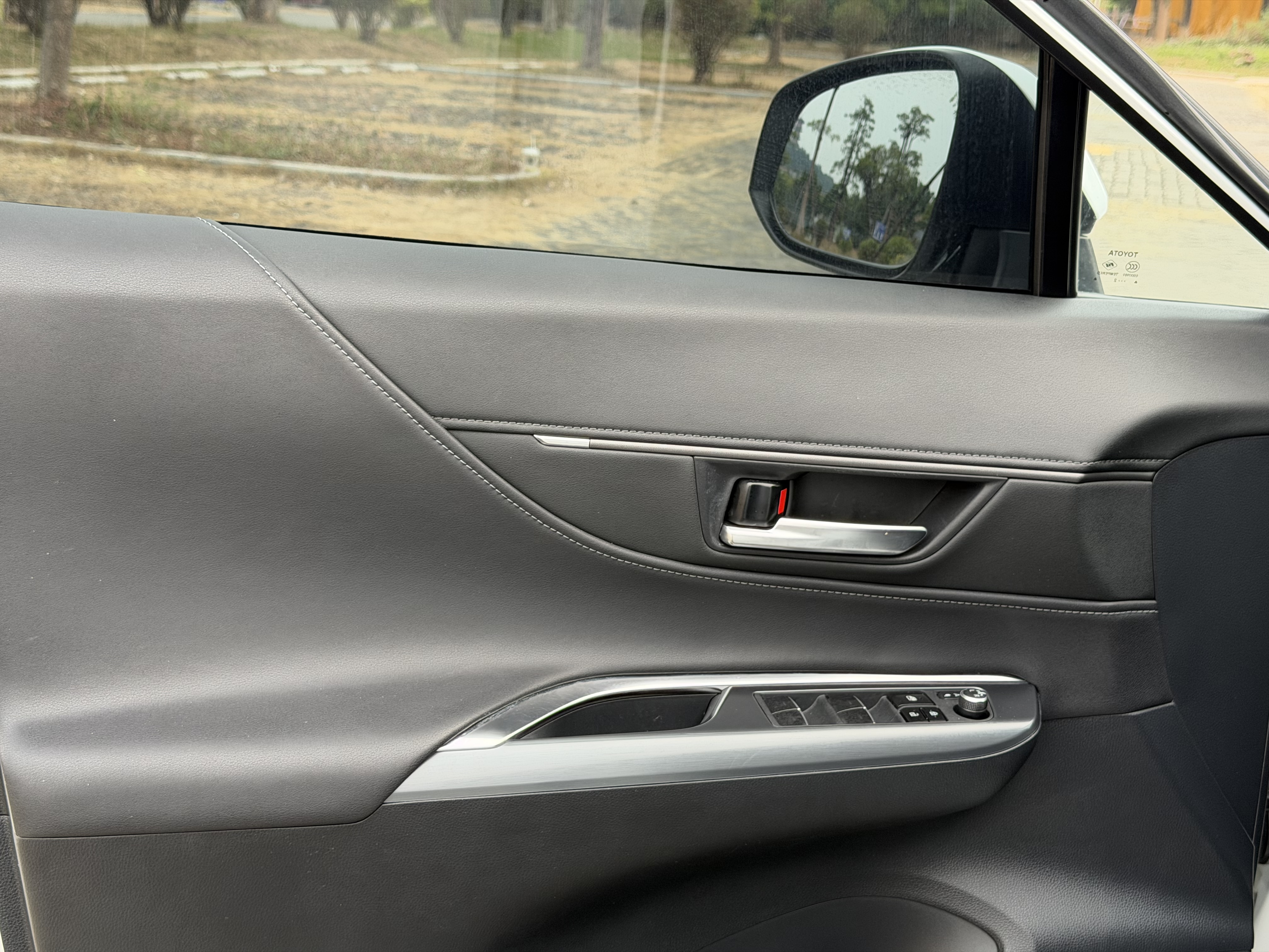 Toyota Venza 2023 immagine di auto #16