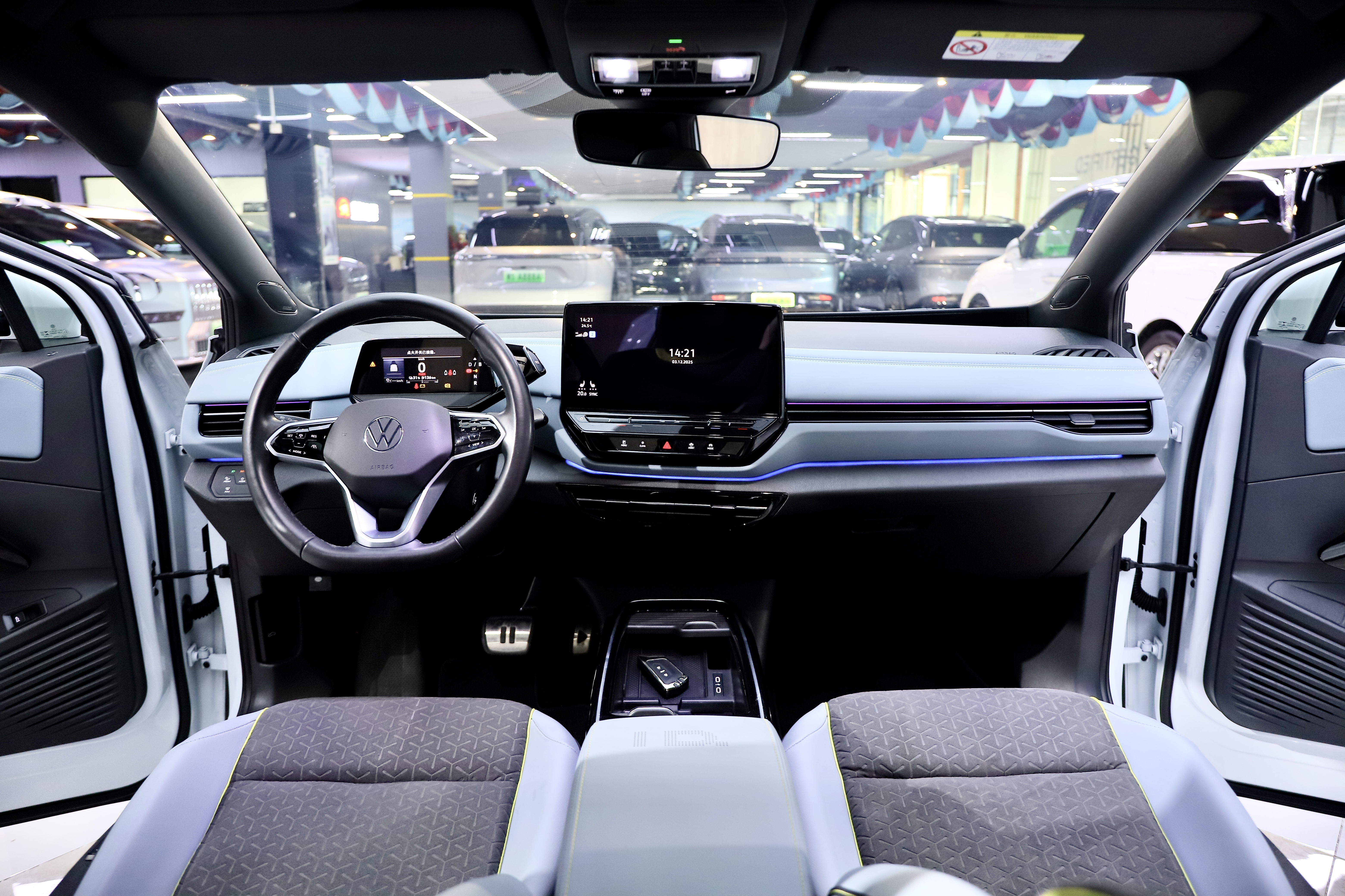 Volkswagen ID.4 X 2022 immagine di auto #16