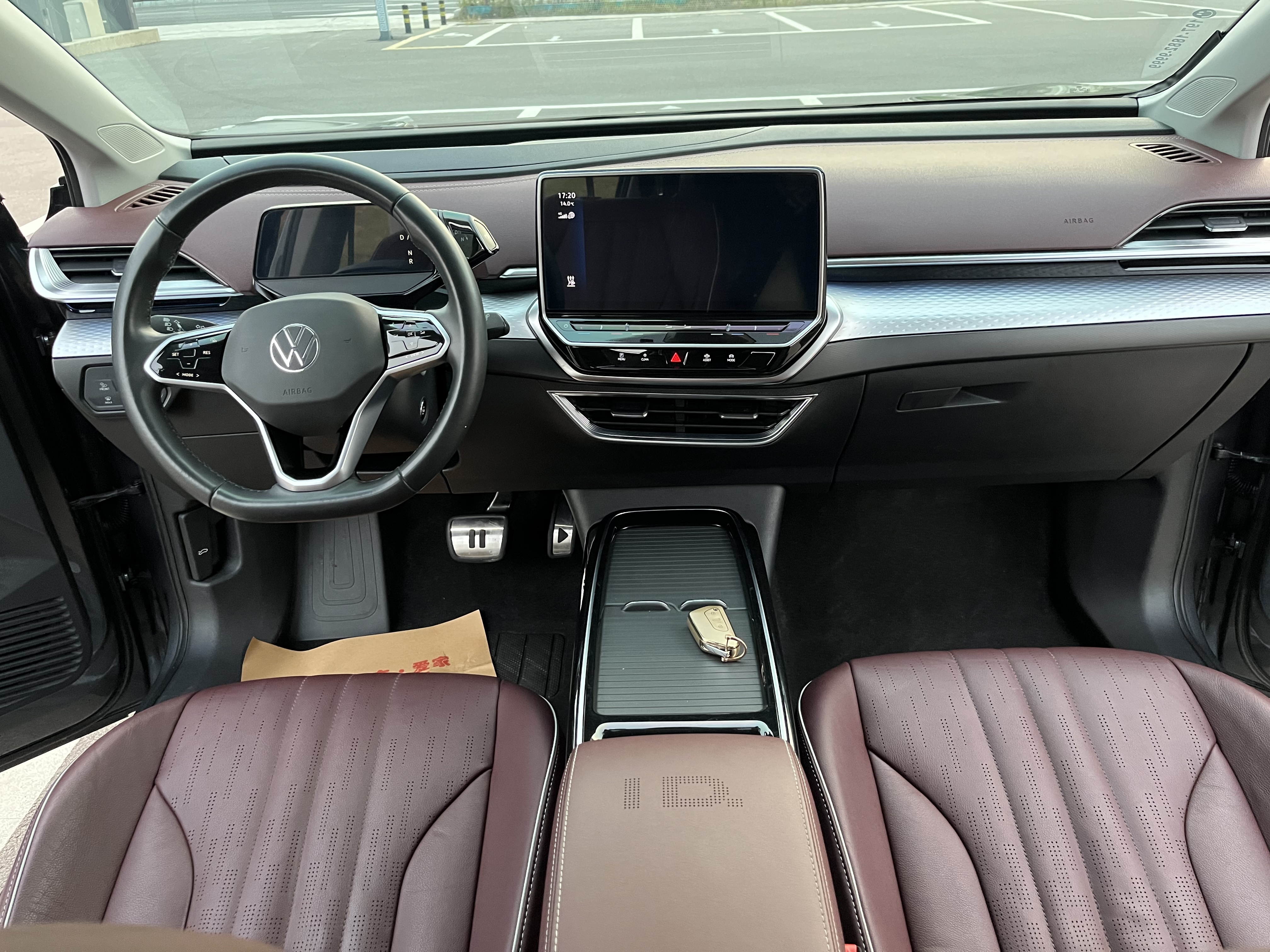 Volkswagen ID.6 X 2023 car image #16