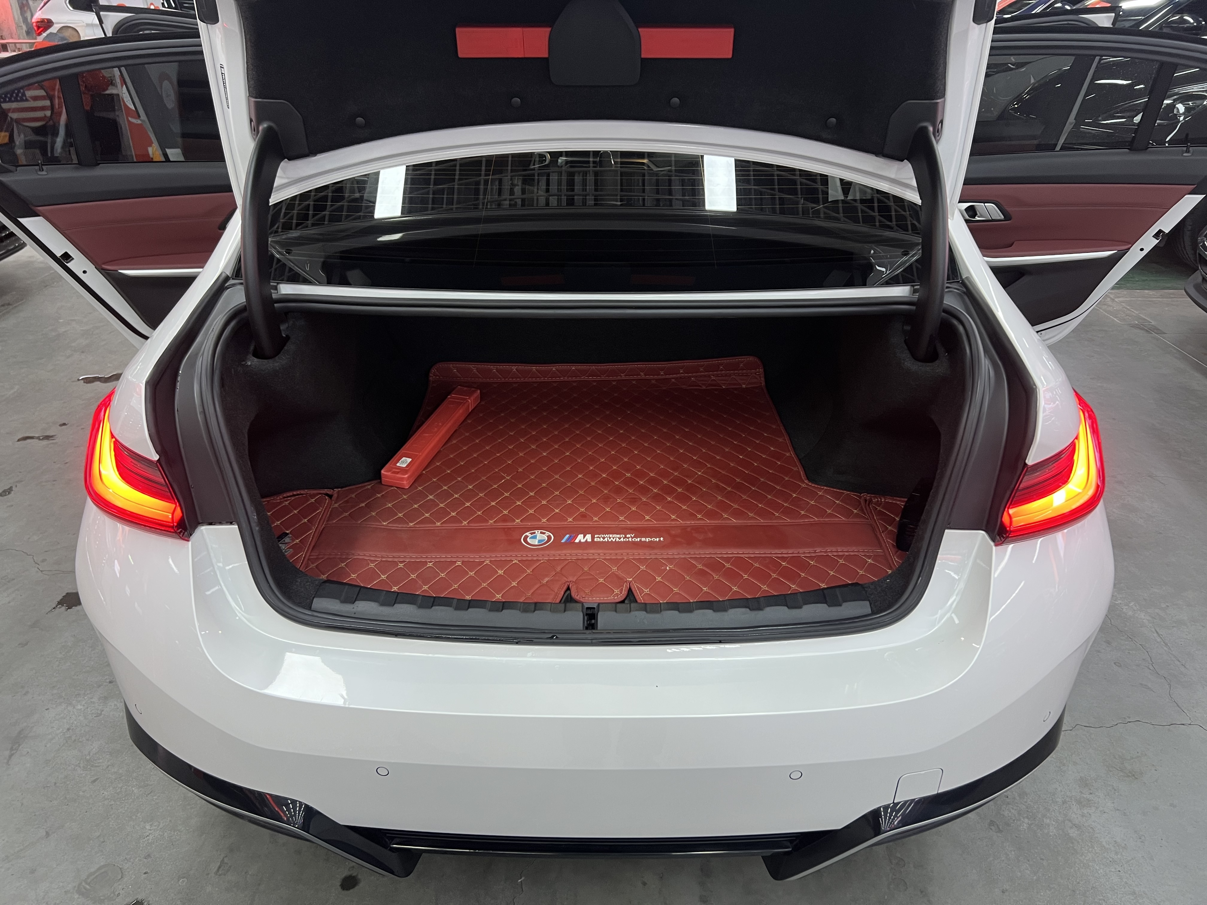 BMW i3 2023 #16 BMW i3 2023 car image #16