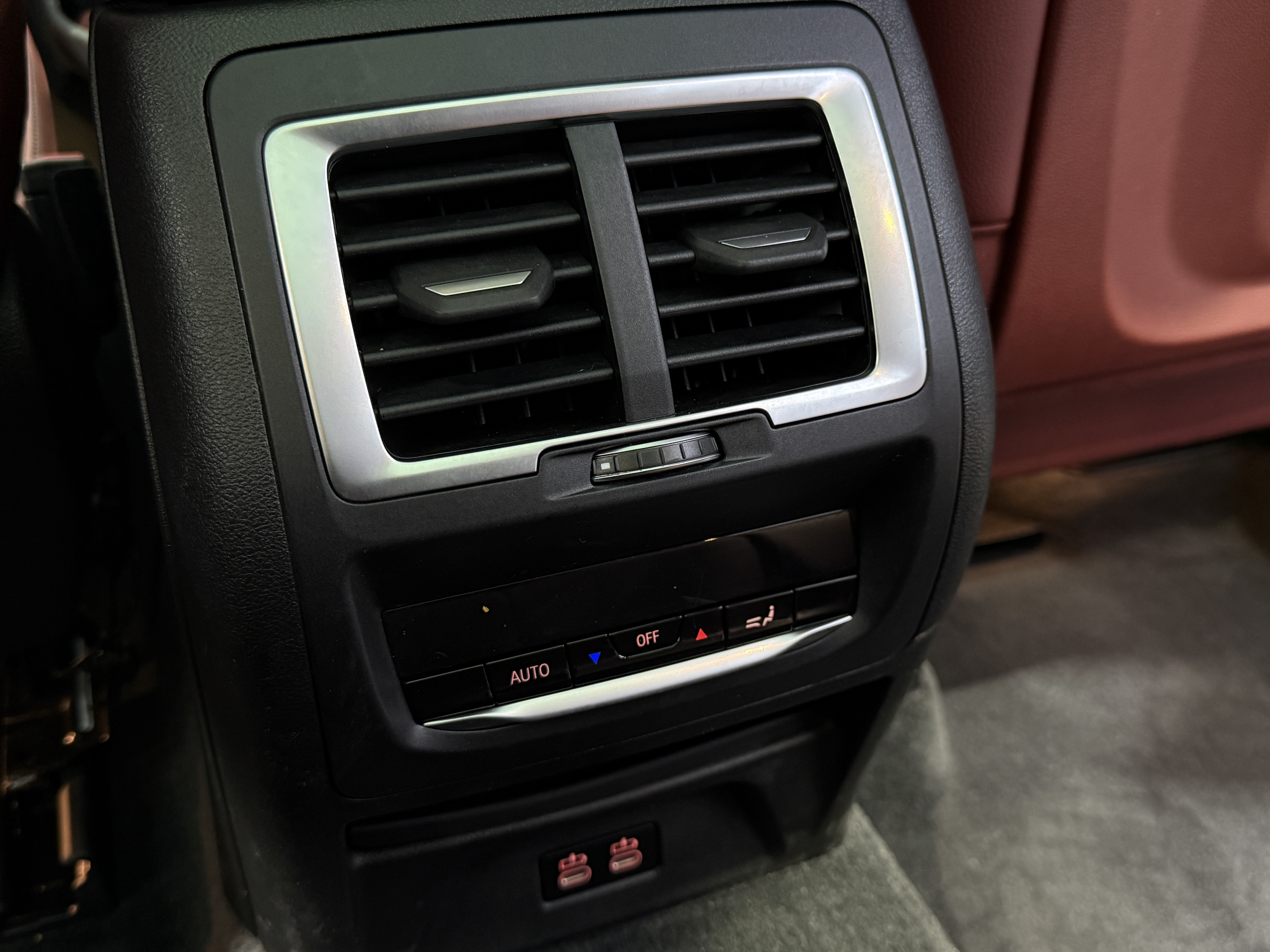 BMW X3 2023 car image #16