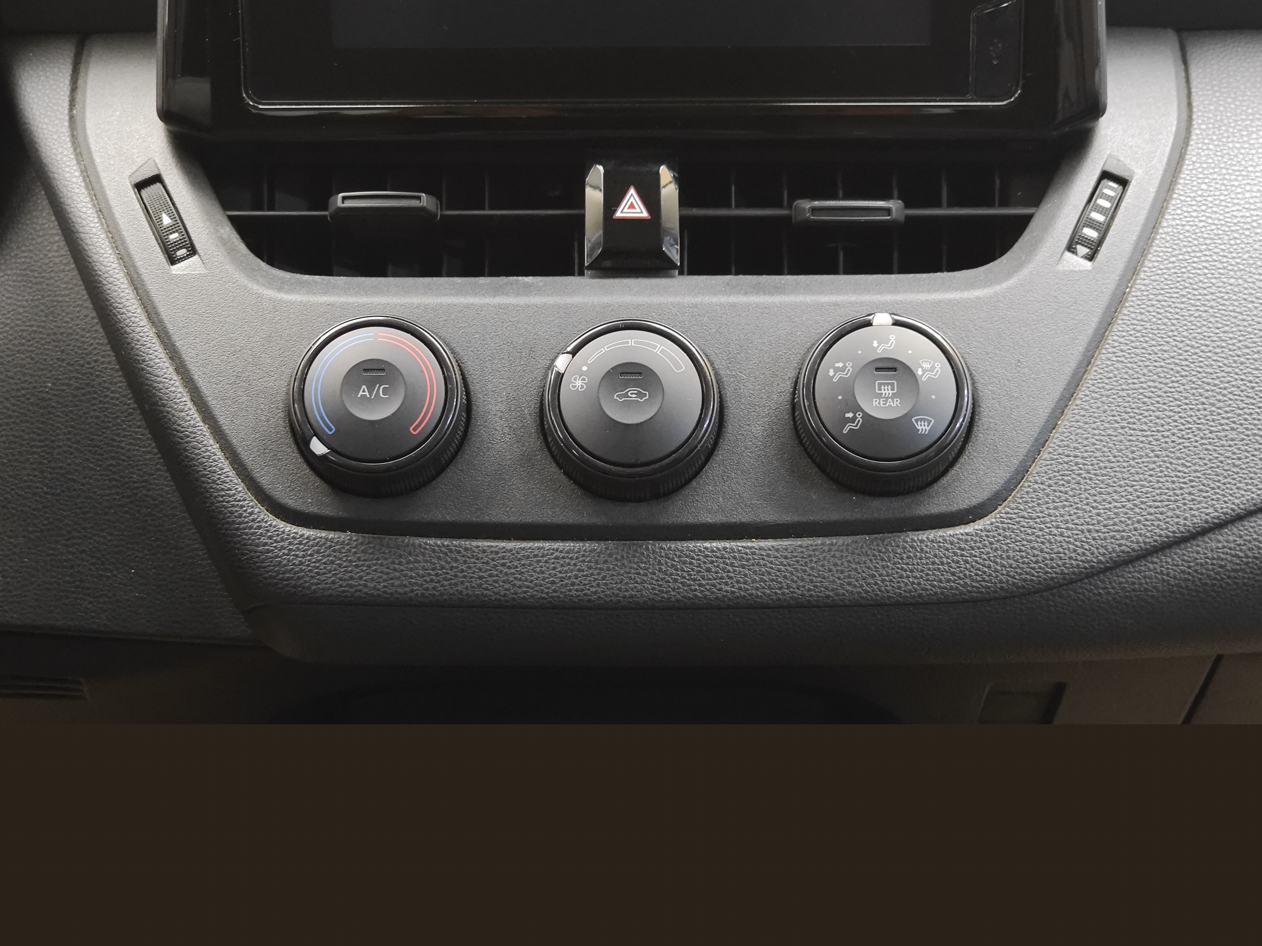 Corolla 2022 car image #16