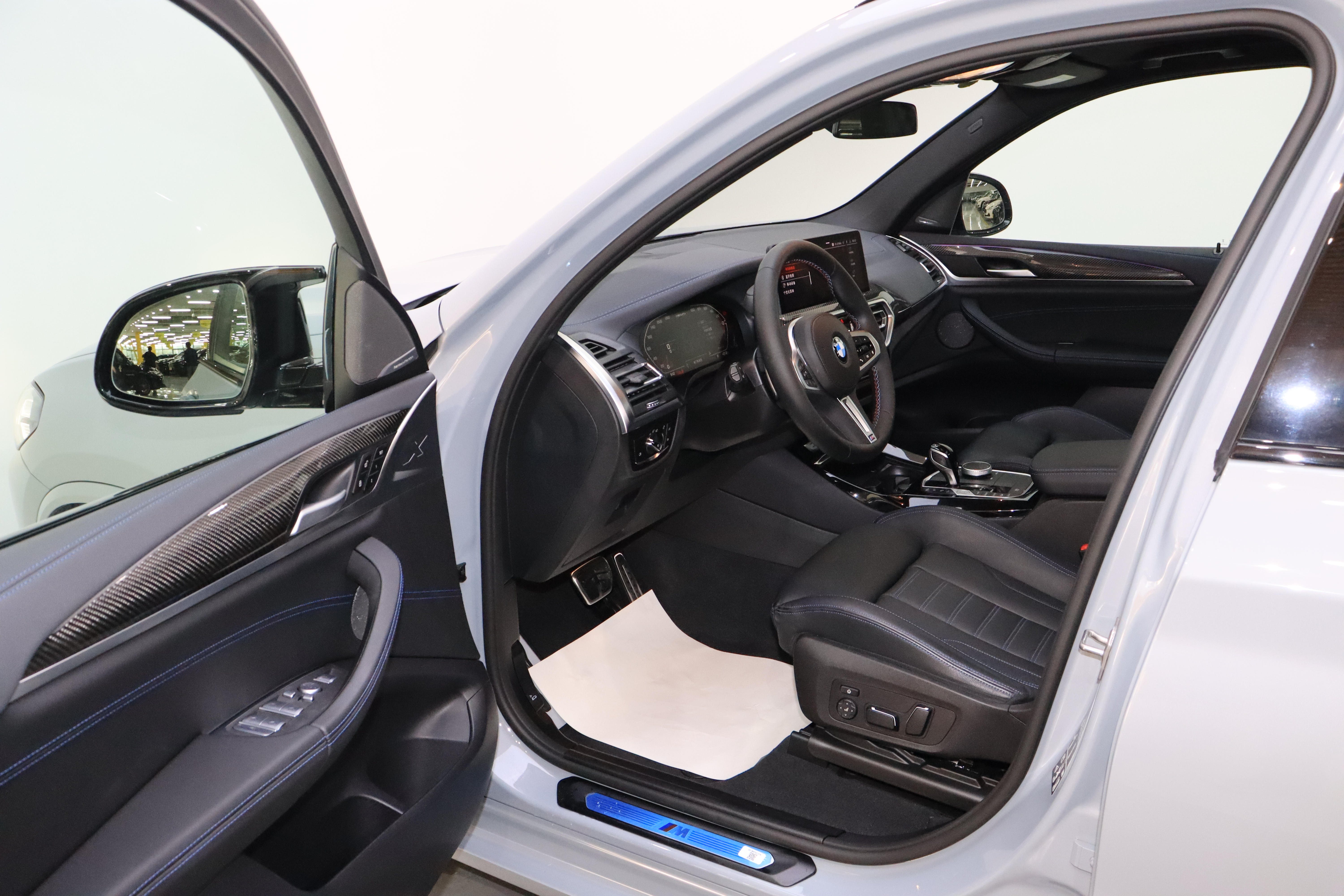 BMW X3 M40i 2024 #16 BMW X3 M40i 2024 car image #16