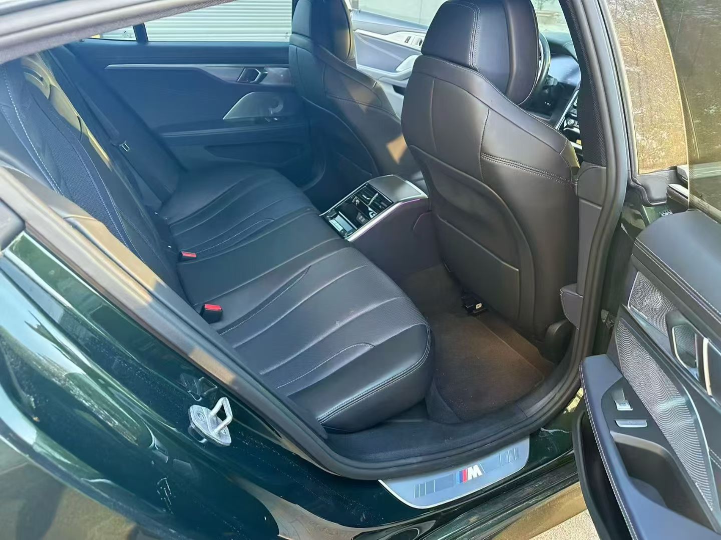 BMW 8 Series 2024 car image #16