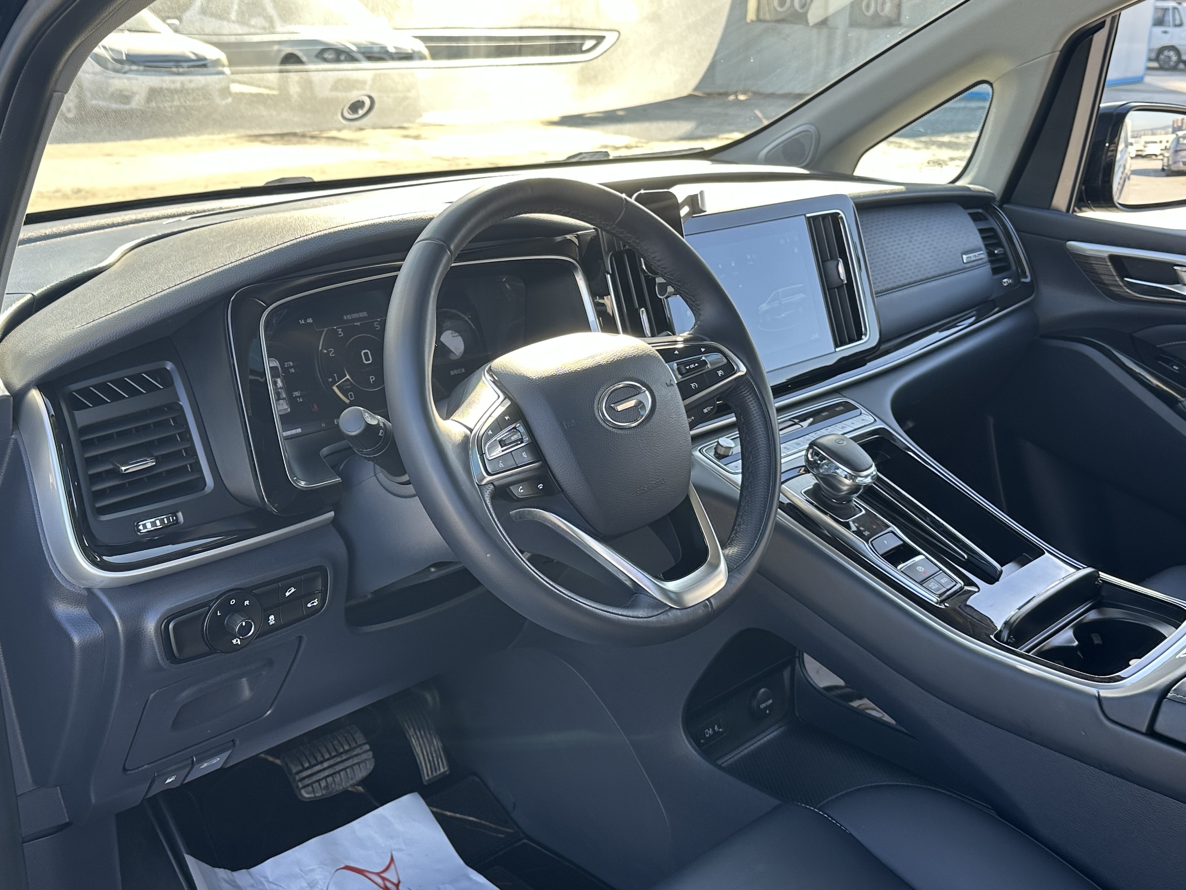 GAC Trumpchi M8 2023 imagem de carro #16