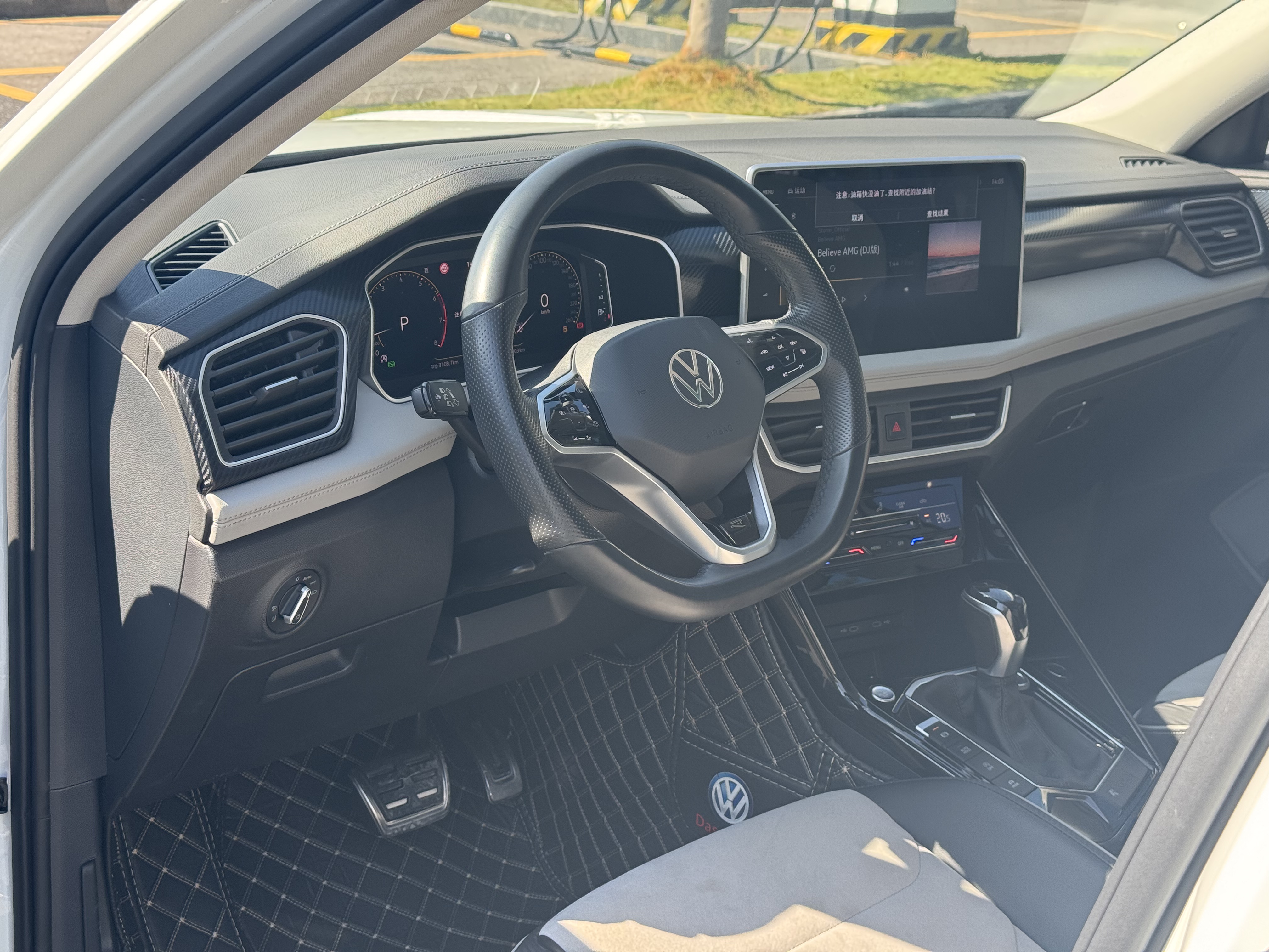 Volkswagen Tayron X 2023 car image #16