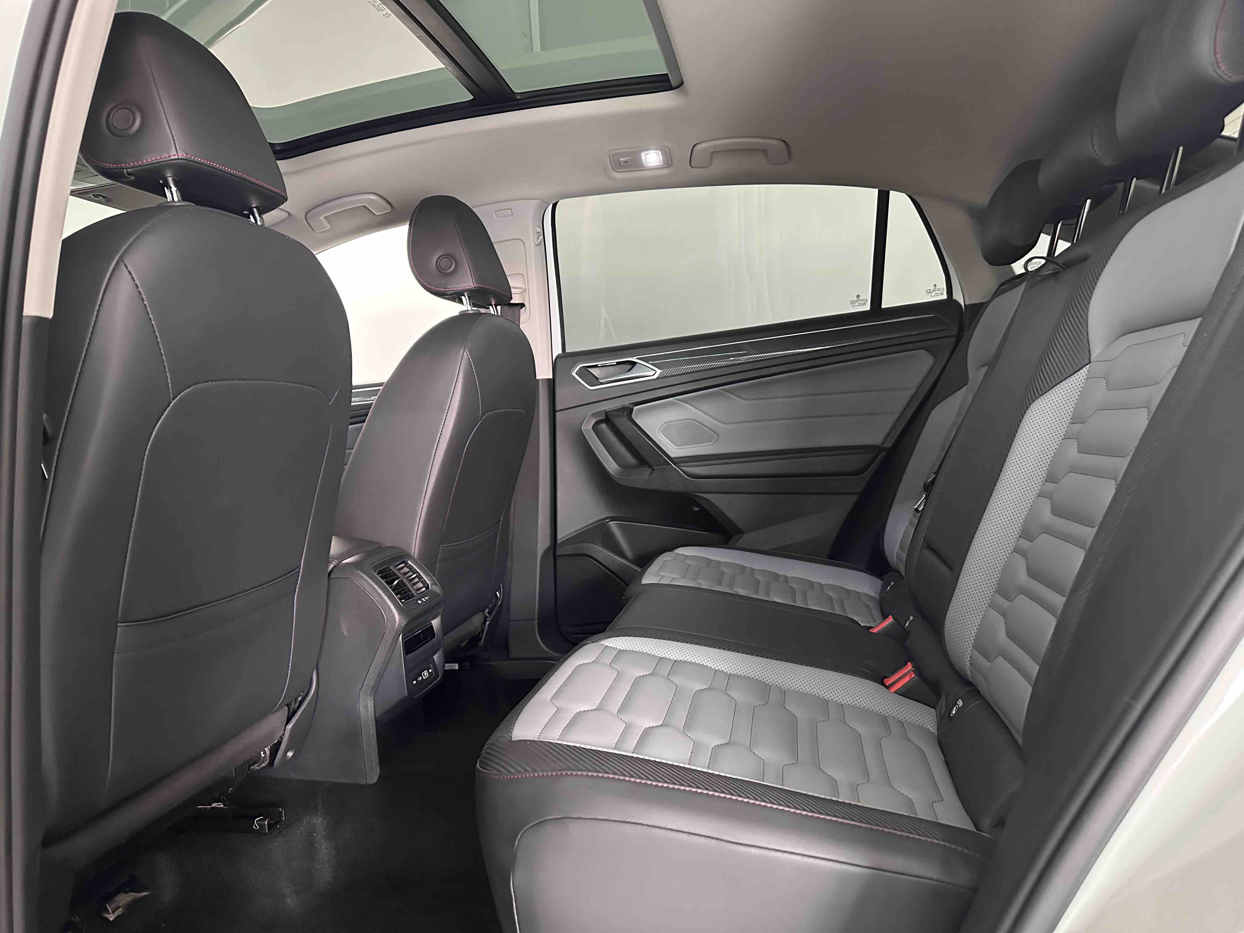 Volkswagen Tiguan X 2023 imagem de carro #16