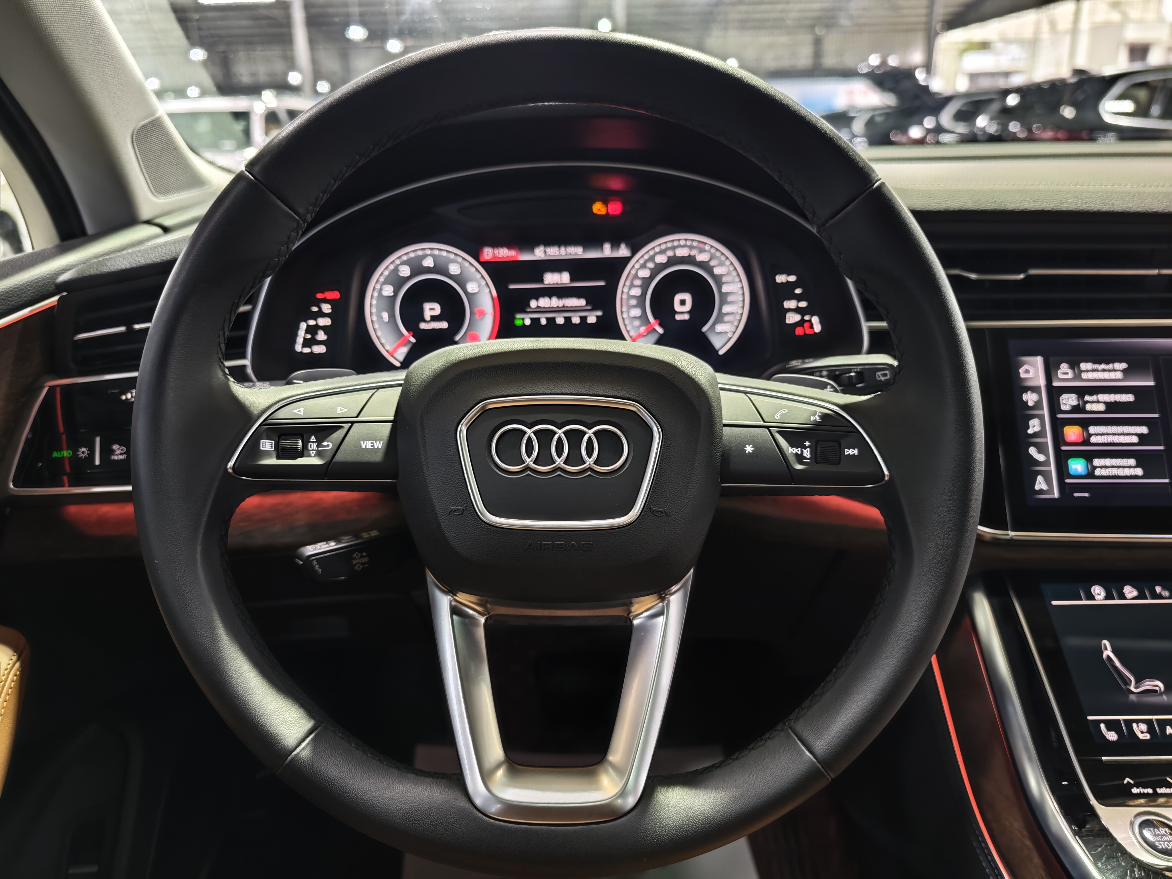 Audi Q7 2023 car image #16