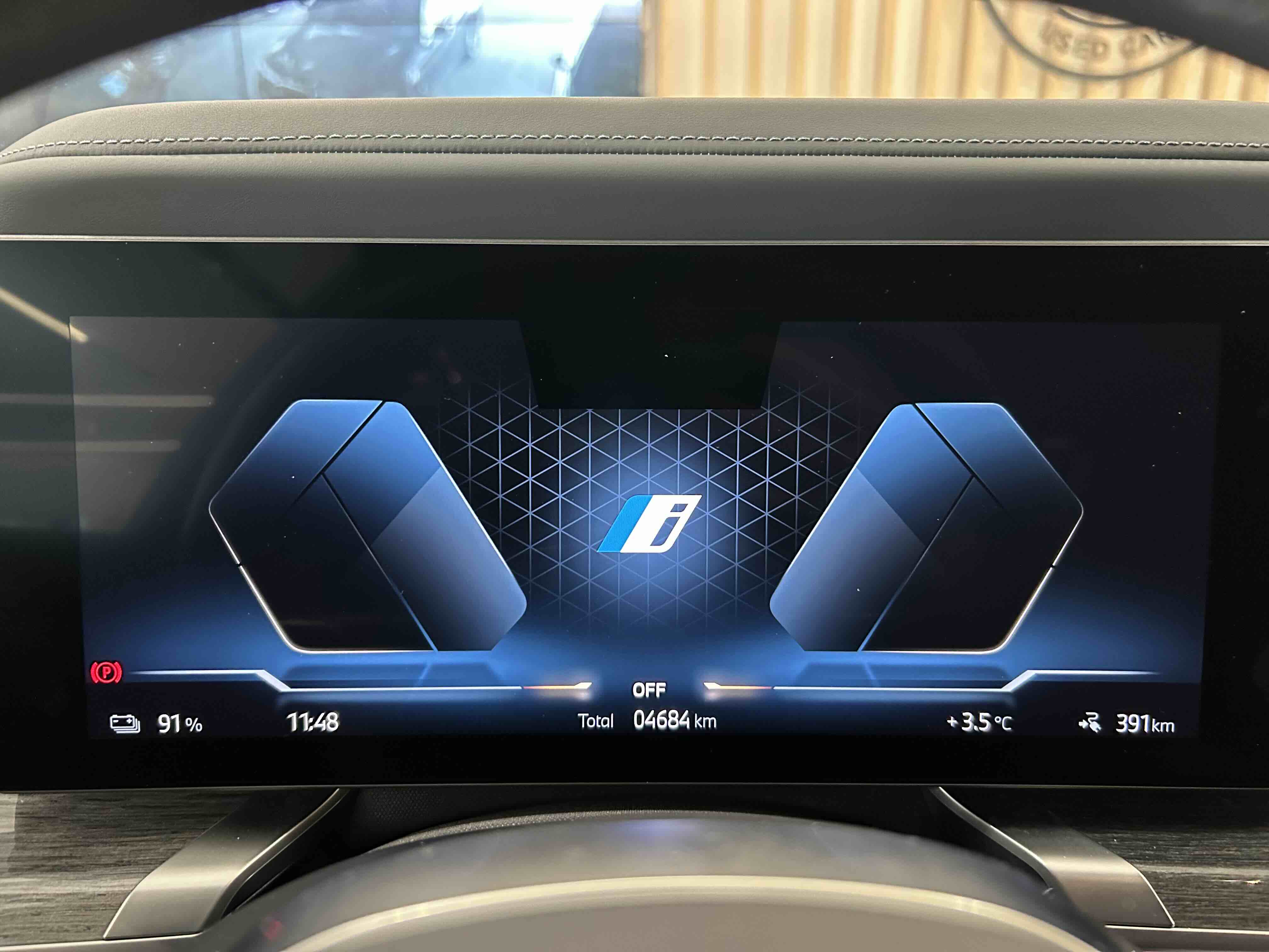 BMW i7 2024 #16 BMW i7 2024 car image #16