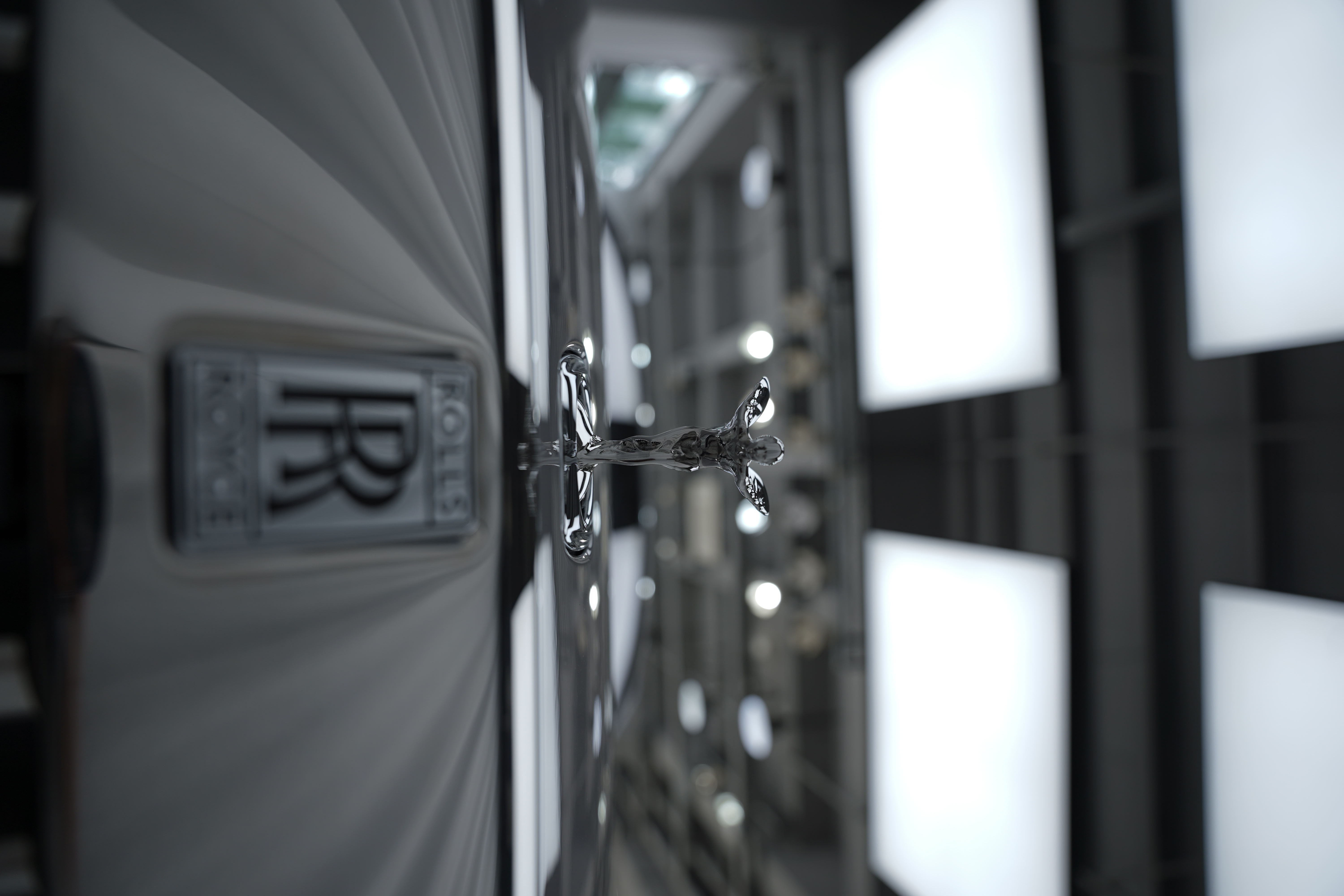 劳斯莱斯 闪灵 2025 #16 劳斯莱斯 闪灵 2025 汽车图片 #16