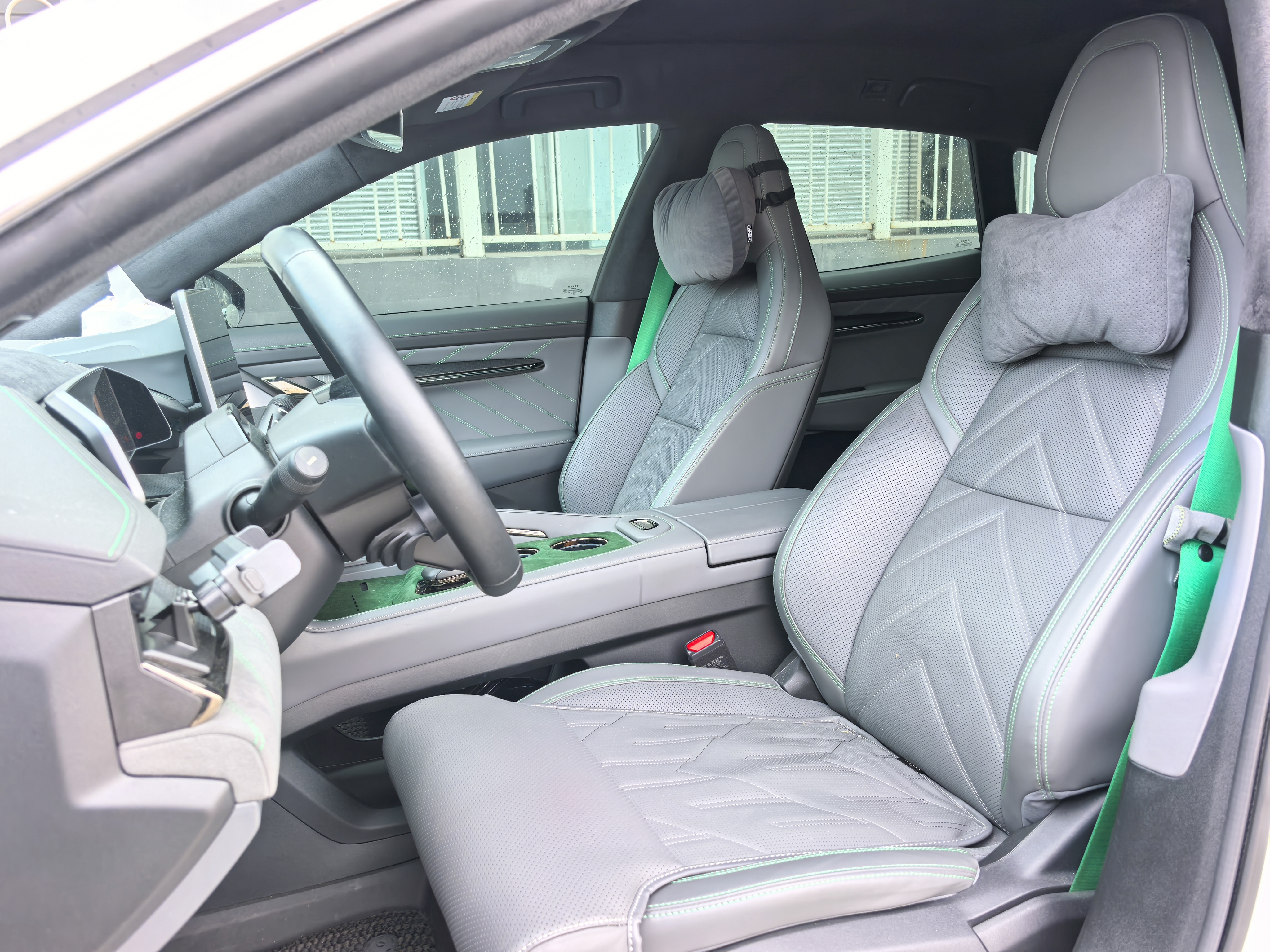 极氪 极氪001 2023 汽车图片 #16