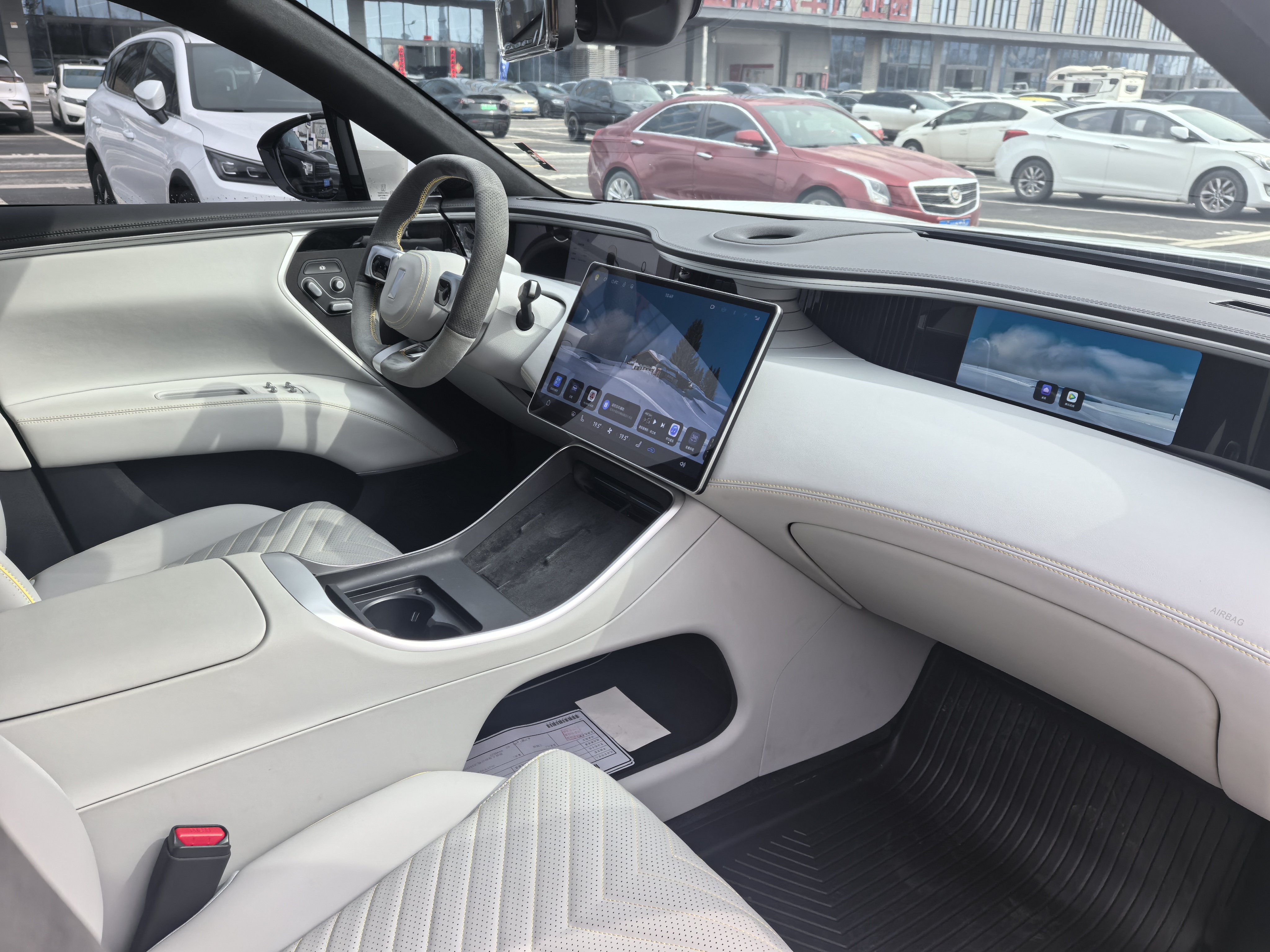 Avatr 11 2023 imagen de coche #16