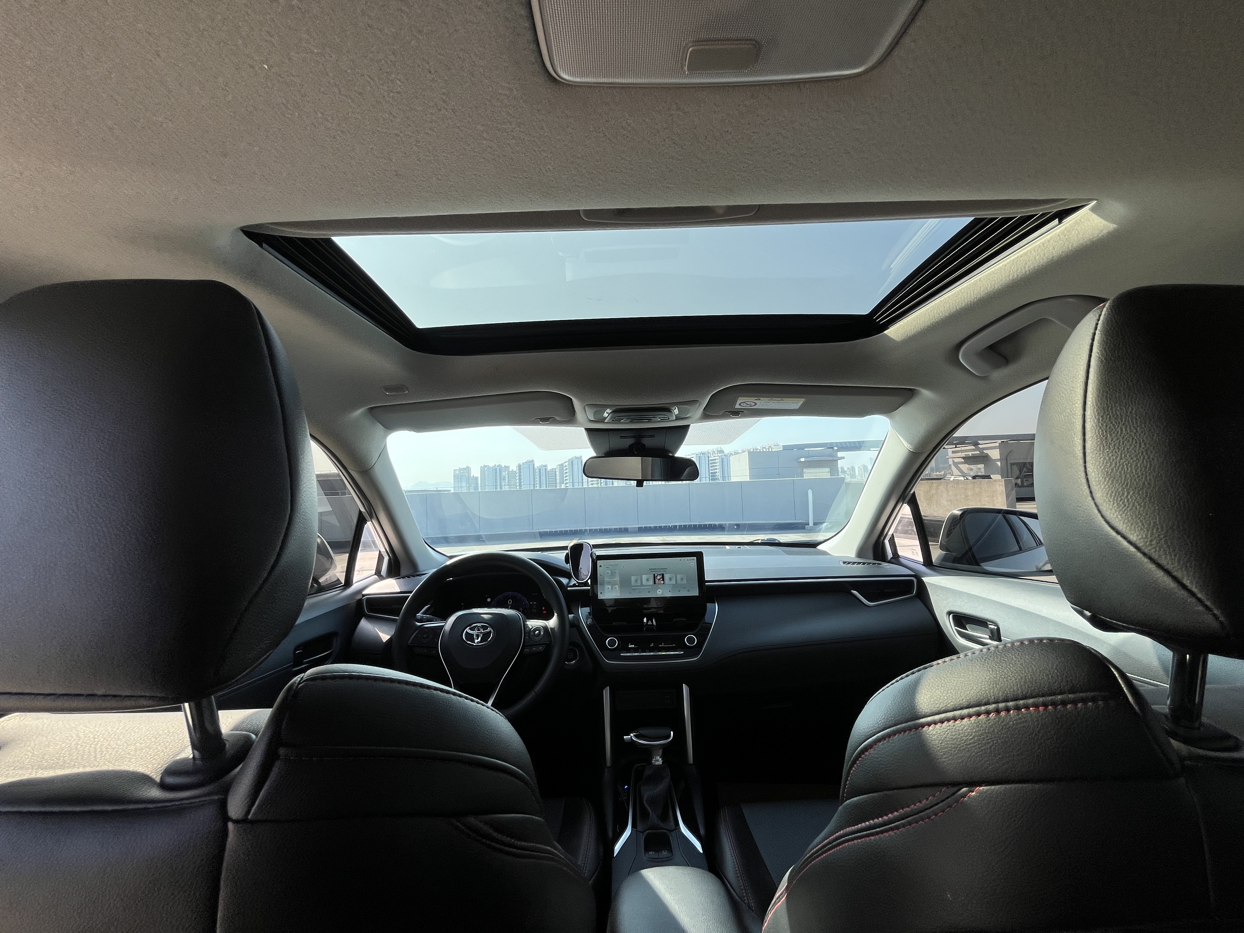 Toyota Frontlander 2024 car image #16