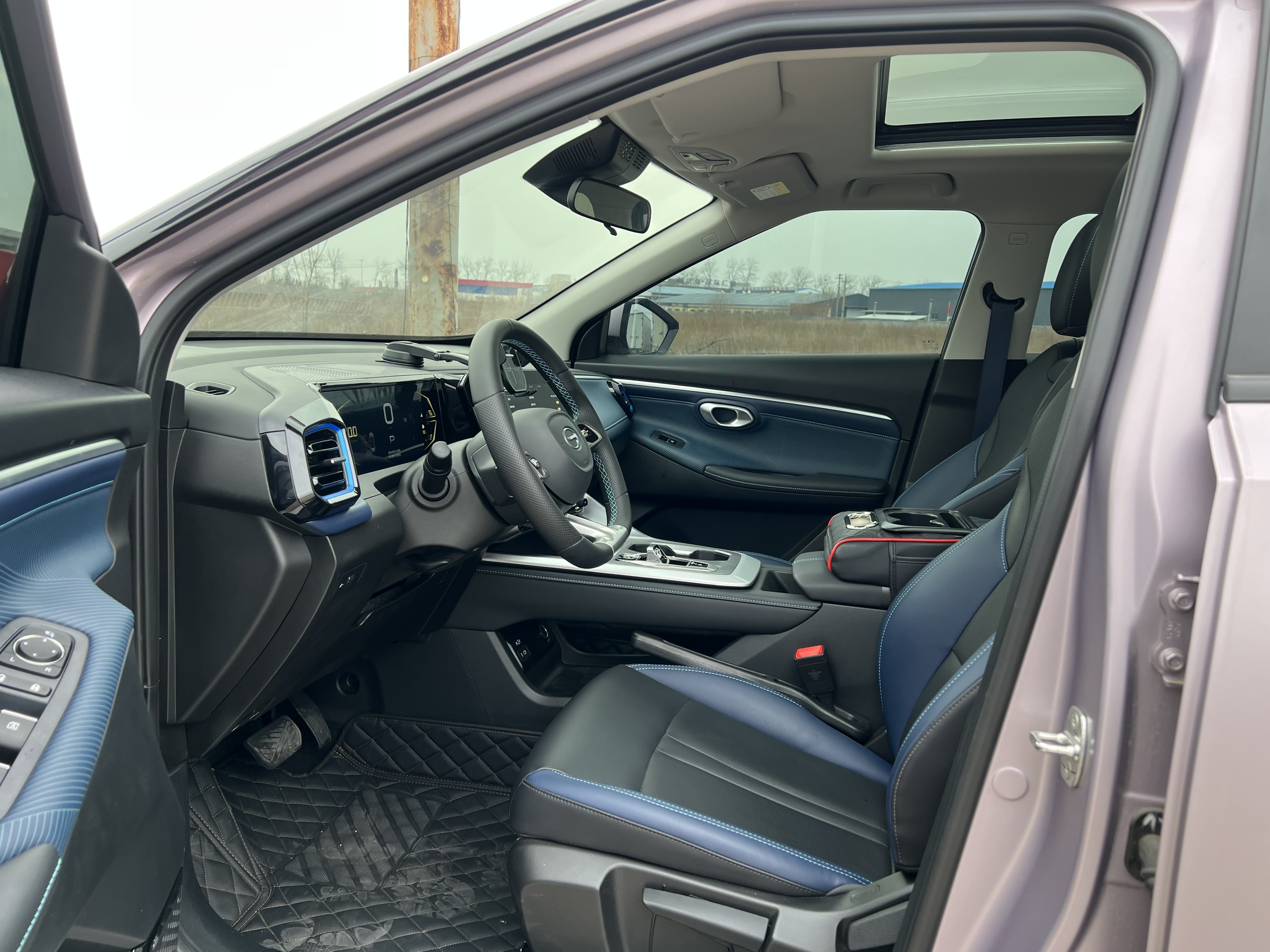 GAC Trumpchi GS3 2024 #16 GAC Trumpchi GS3 2024 car image #16