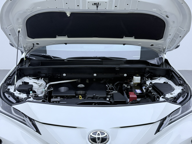 Toyota Venza 2024 car image #16