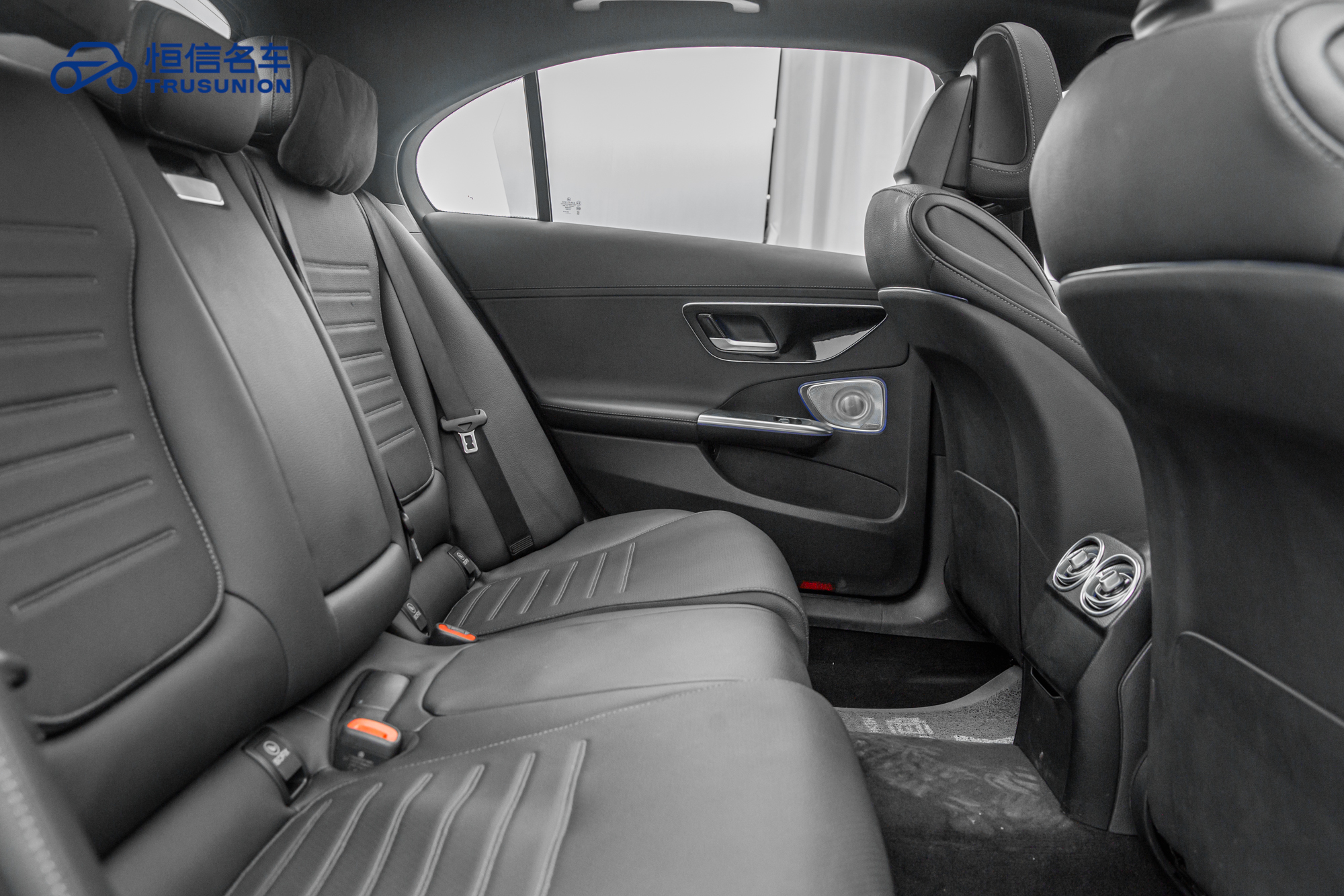 Mercedes-Benz C Class 2023 #16 Mercedes-Benz C Class 2023 car image #16