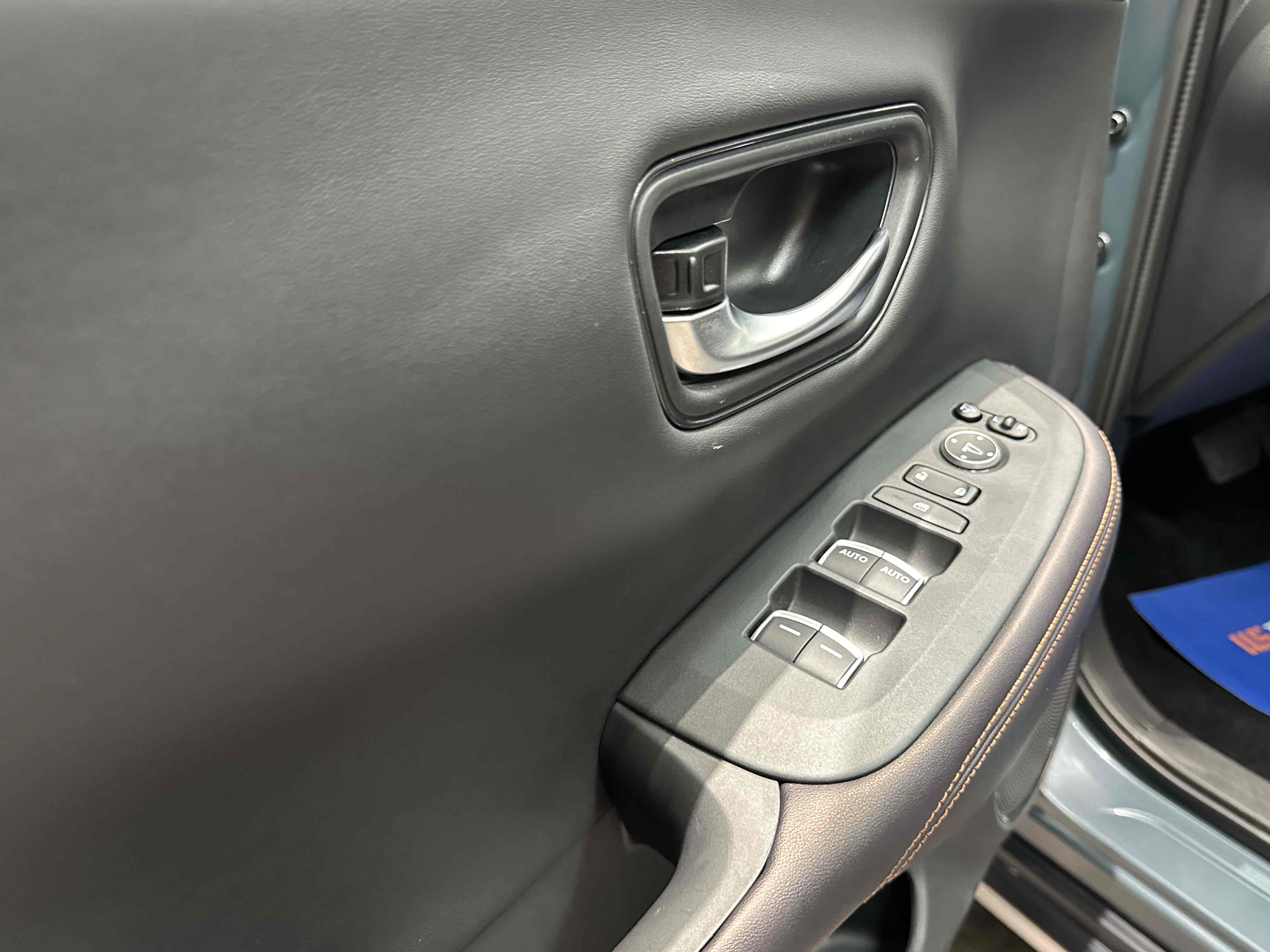 Honda ZR-V 2024 #16 Honda ZR-V 2024 car image #16