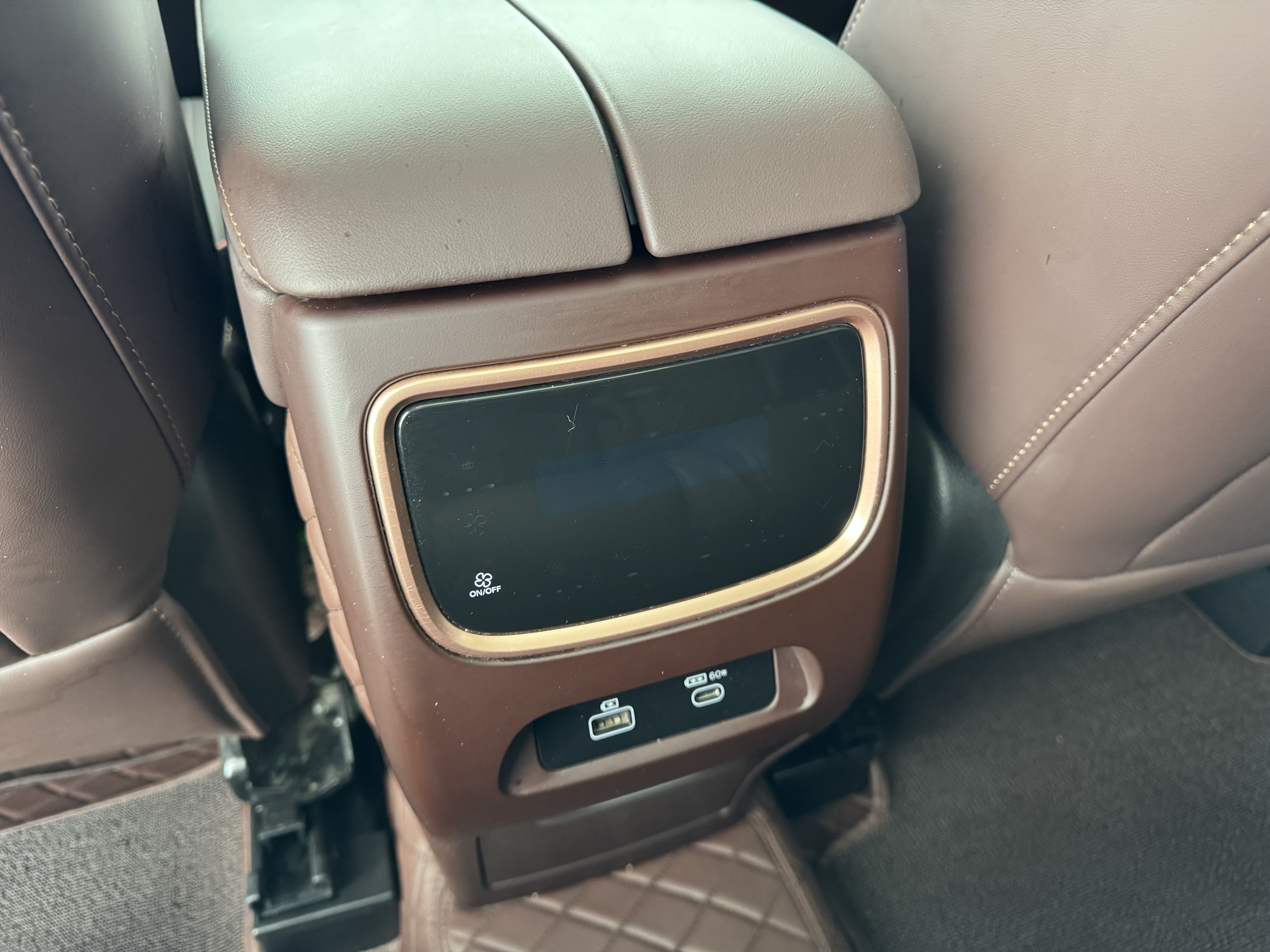 Exceed Lanyue 2023 صورة سيارة #16