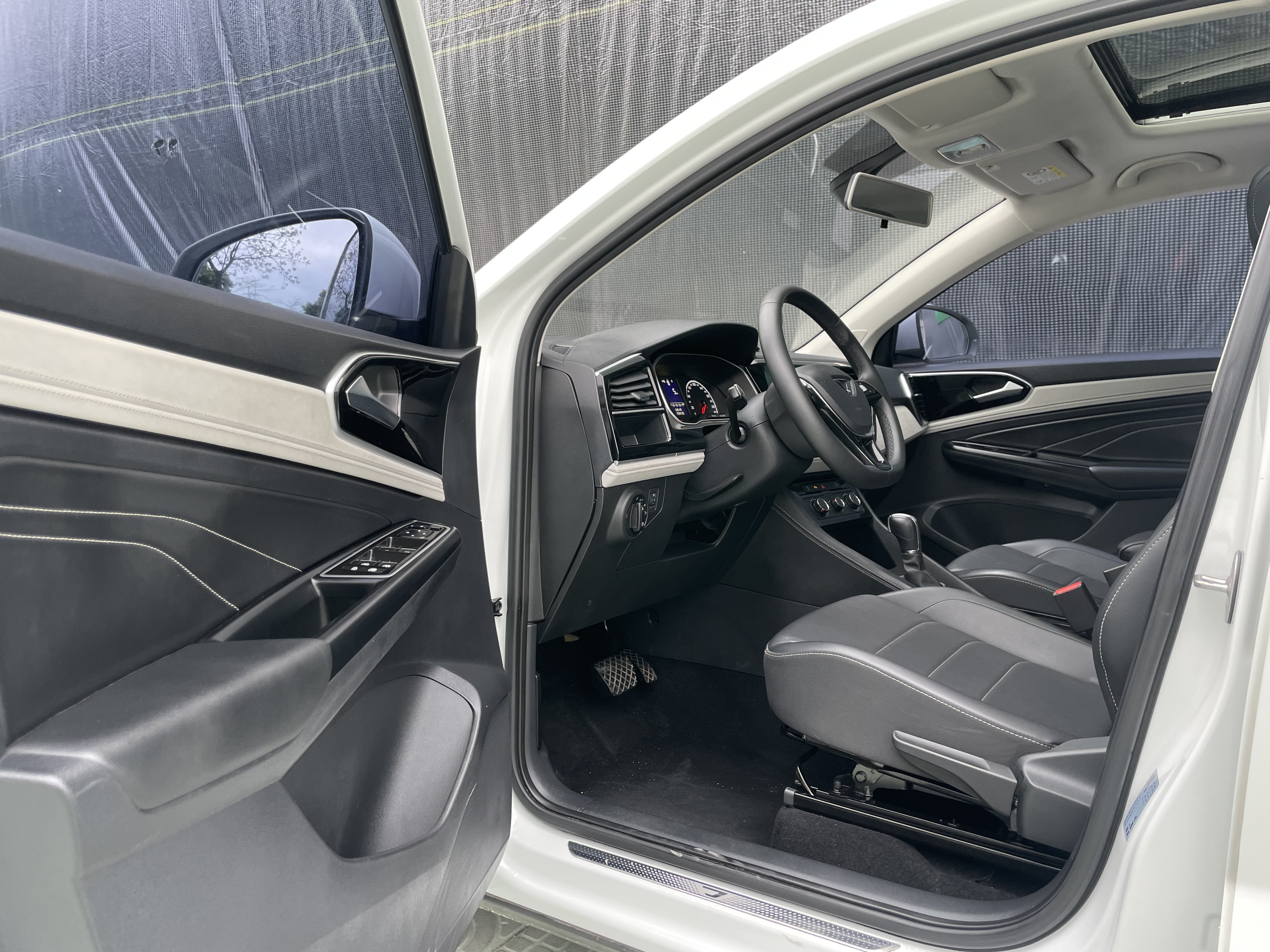 VS5 2024 #16 VS5 2024 car image #16