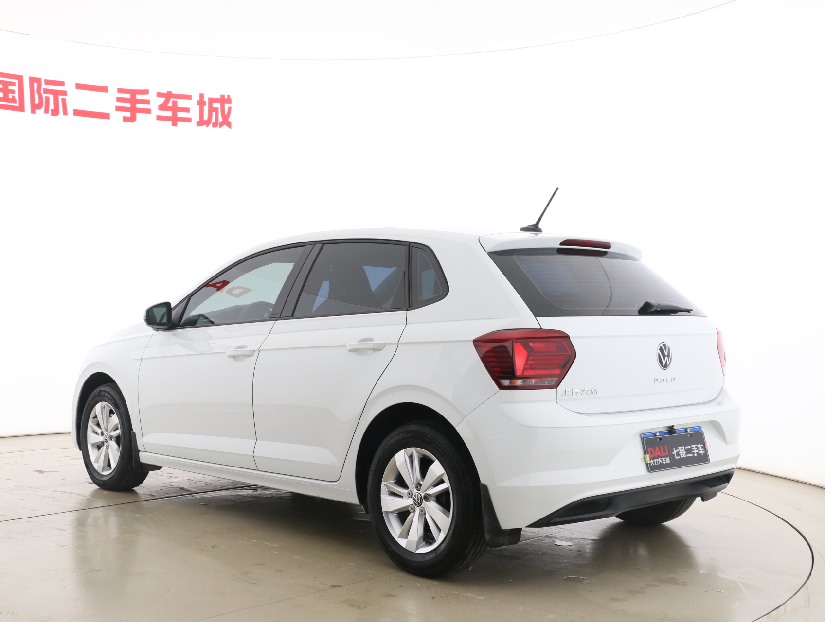 Volkswagen Polo 2023 car image #16