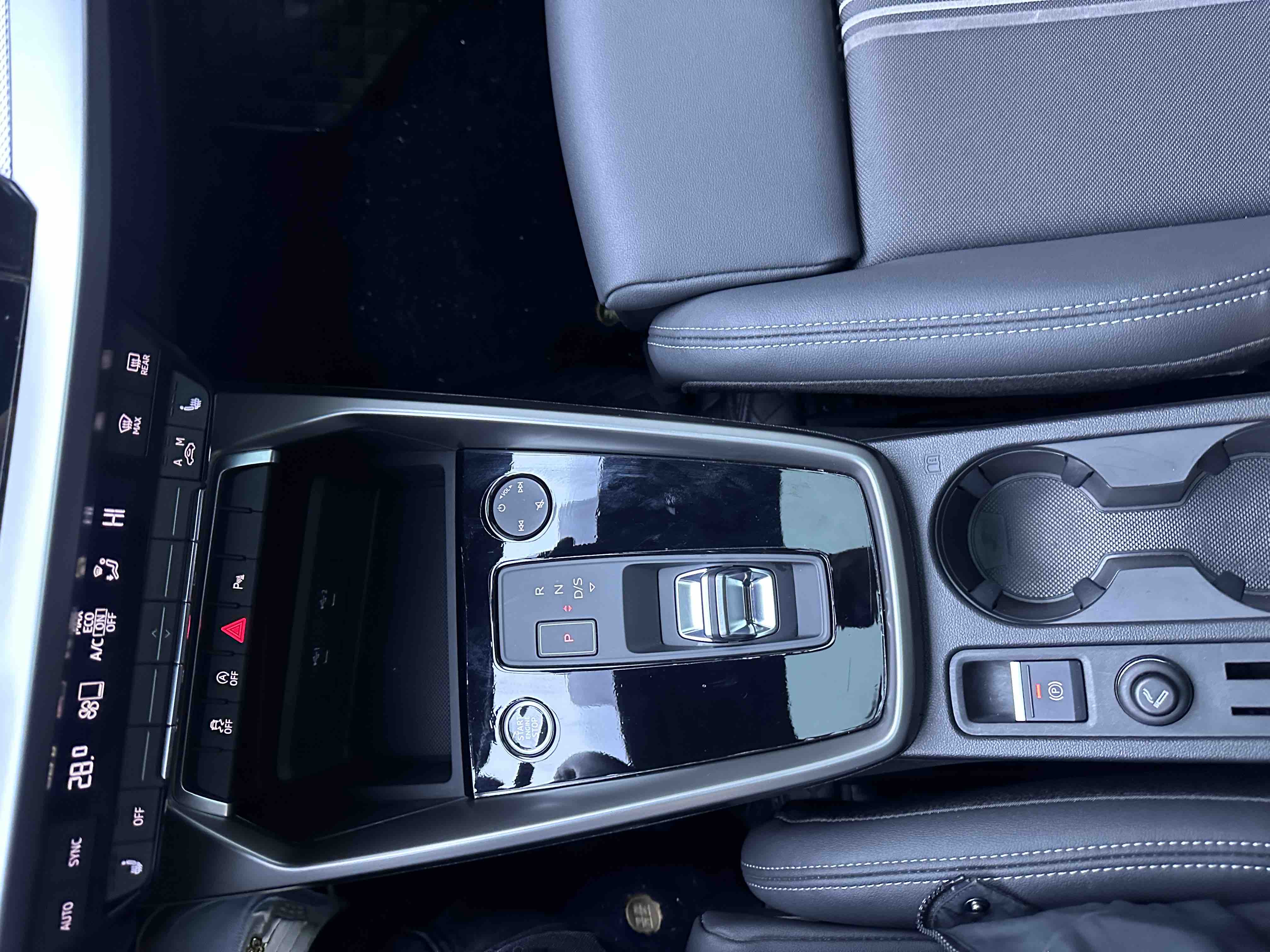 Audi A3 2023 car image #16